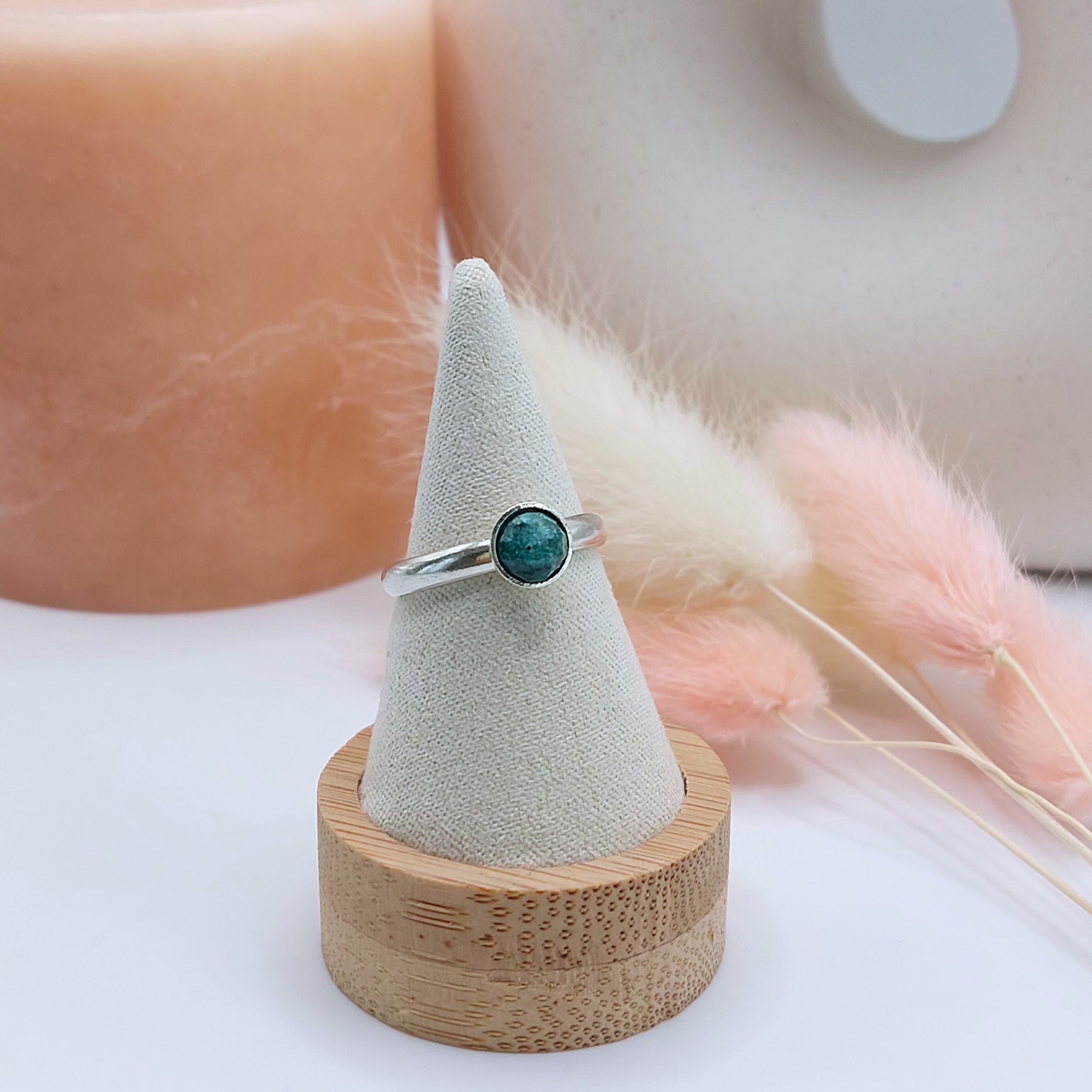 bague-argent-massif-cabochon-aventurine-l-insolente-bijoux