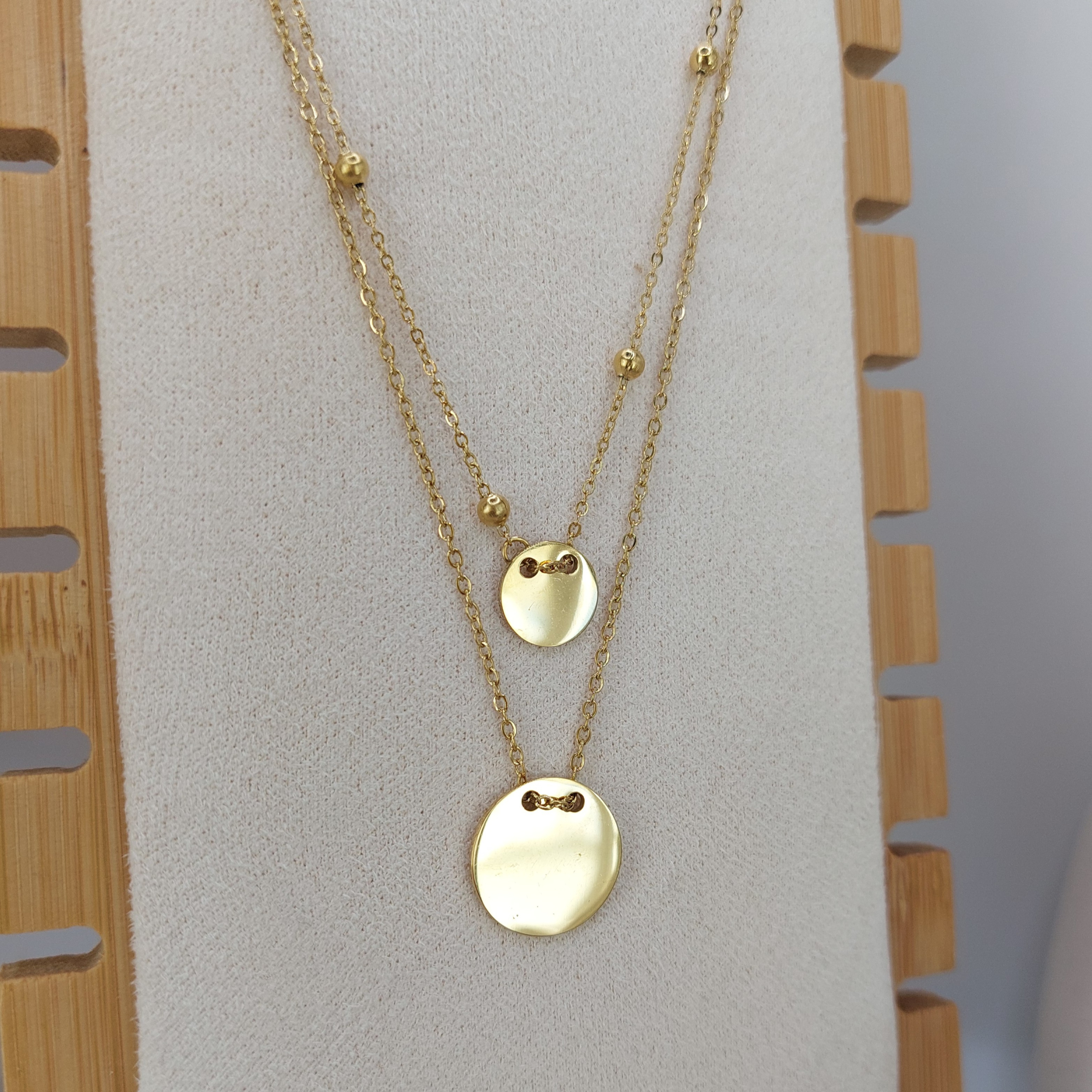 Collier-doré-double-chaîne-avec- pendentifs-ronds-acier-inoxydable-l-insolente-bijoux (2)