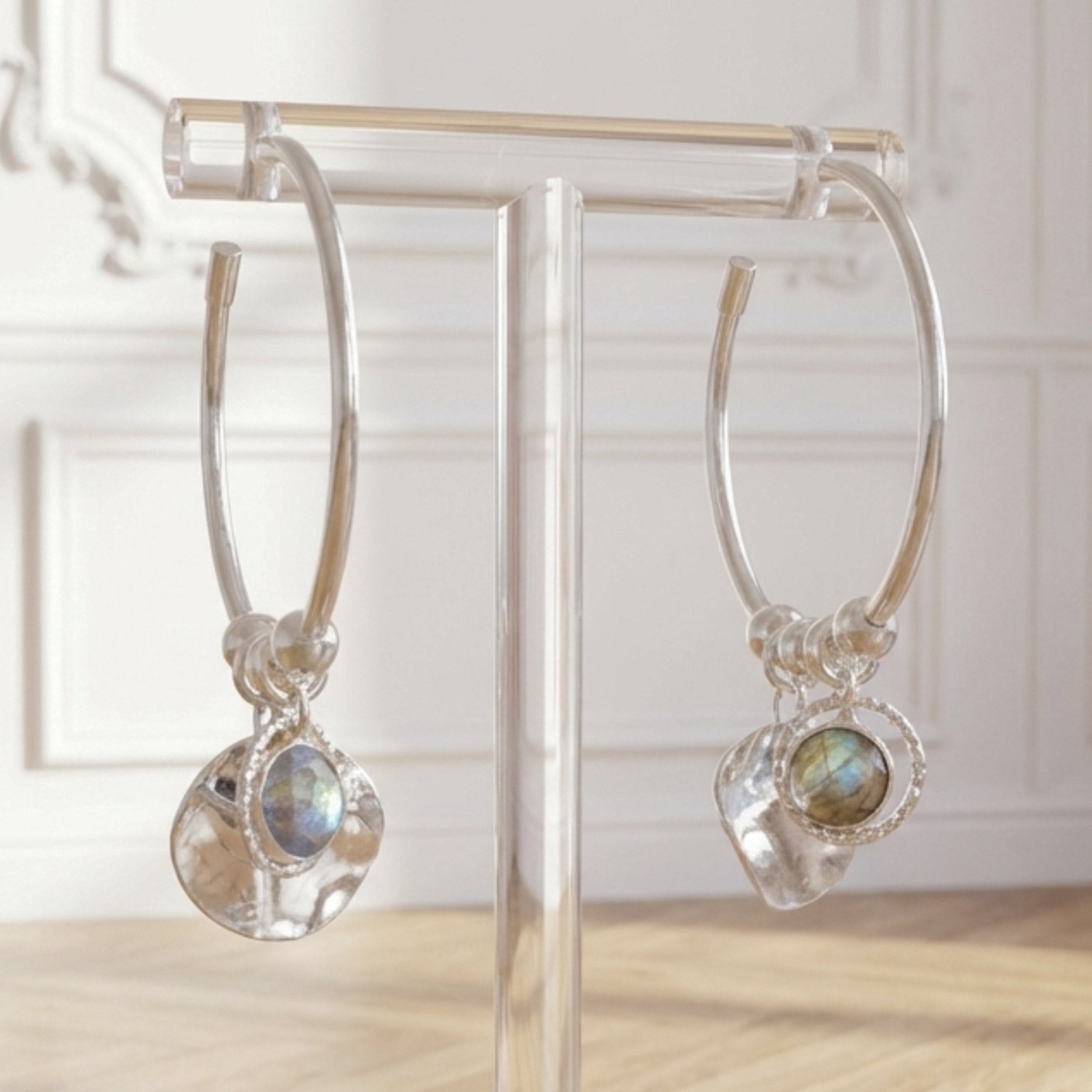 boucles-d-oreilles-creoles-argent-925-labradorite-l-insolente-bijoux