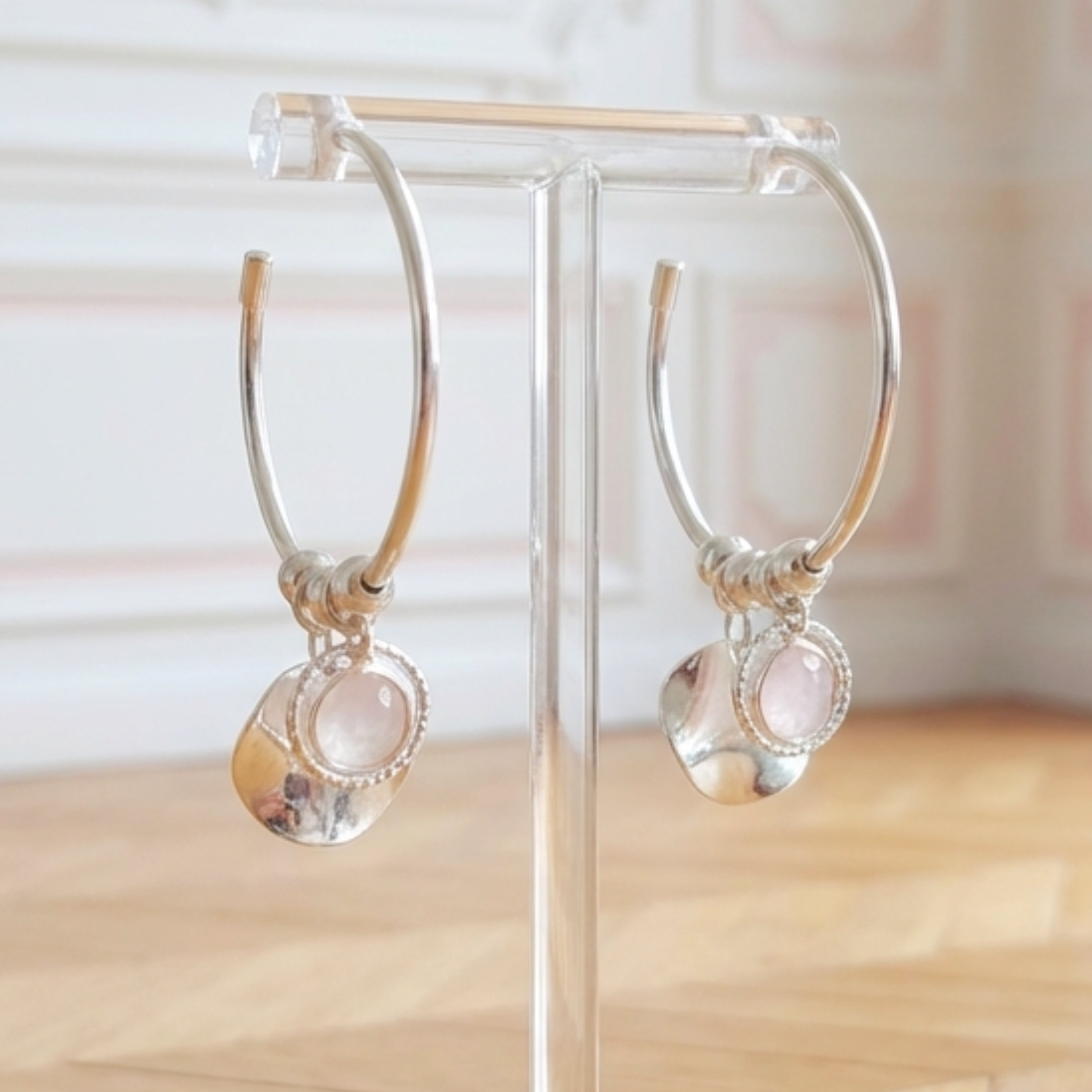 boucles-d-oreilles-creoles-argent-925-massif-quartz-rose-véritable-linsolente-bijoux