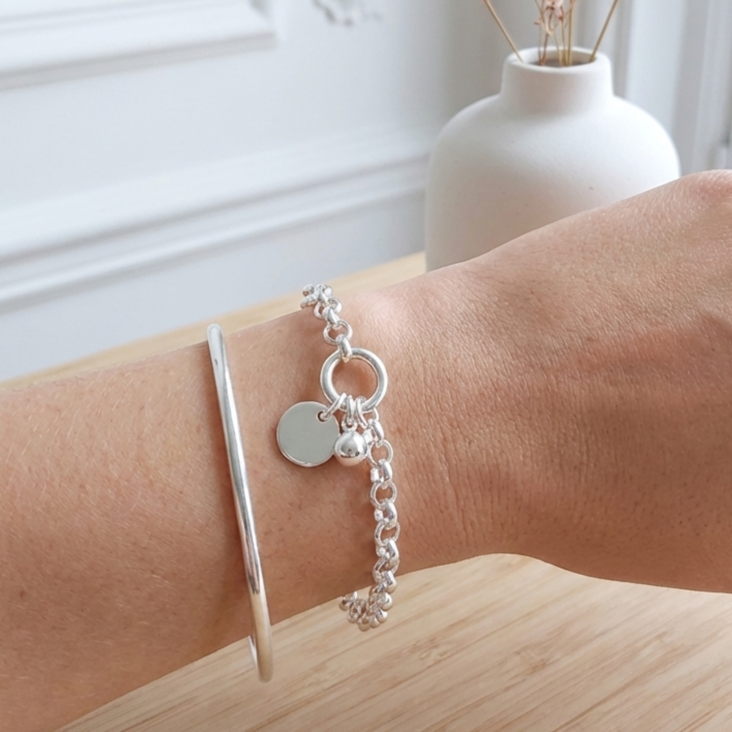 tess-bracelet-breloque-pastille-femme-argent-massif-linsolente-bijoux