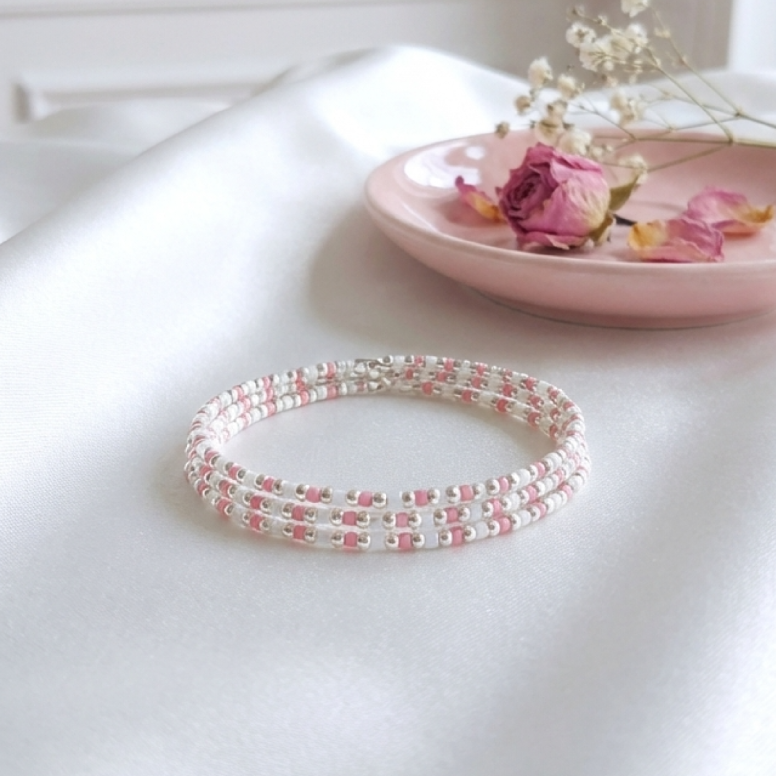 bracelet-argent-massif-925-femme-triple-rangs-perles-japonaise-miyuki-rose-l-insolente-bijoux