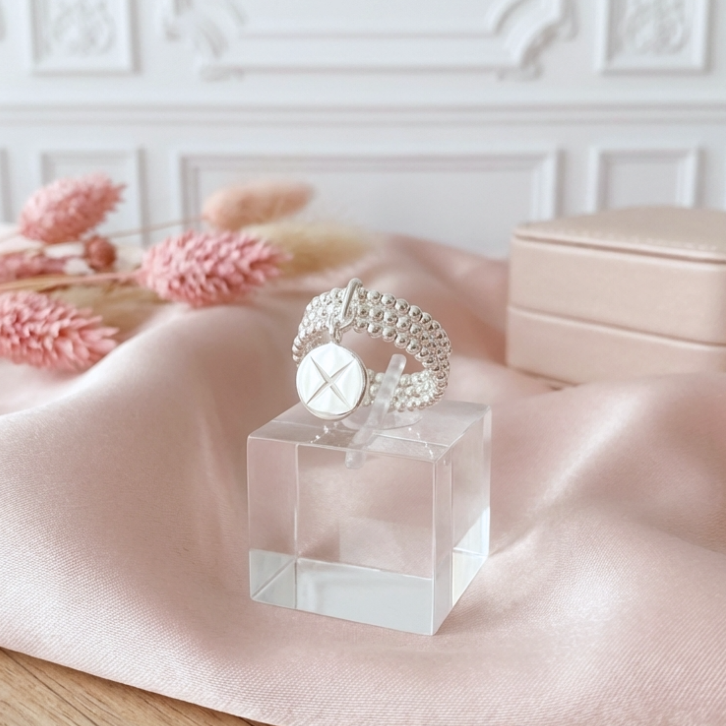 bague-argent-massif-925-femme-3-rangs-elastique-perles-médaille-croix-l-insolente-bijoux