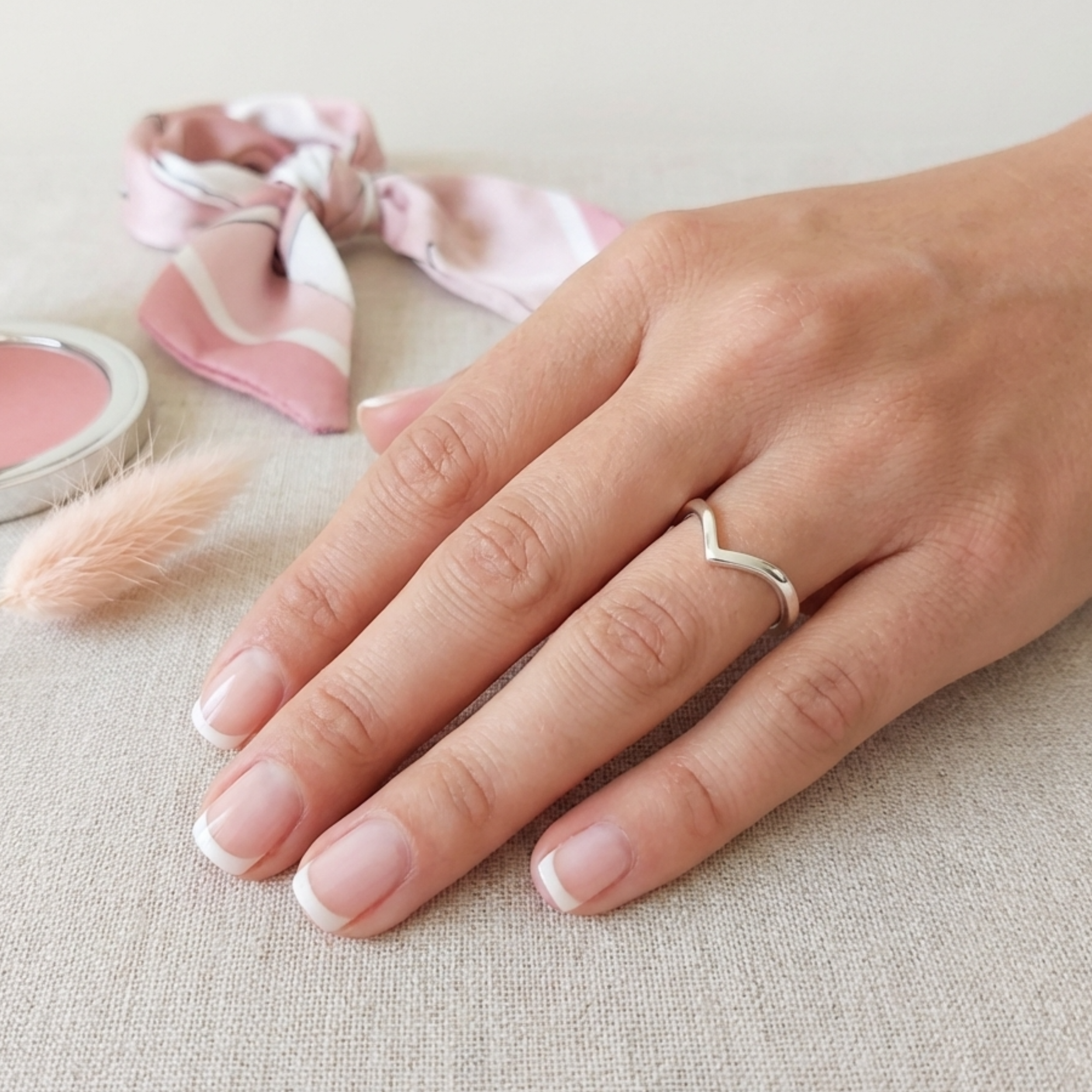 bague-argent-massif-femme-ajustable-regleble-v-chevron-pointe-linsolente-bijoux