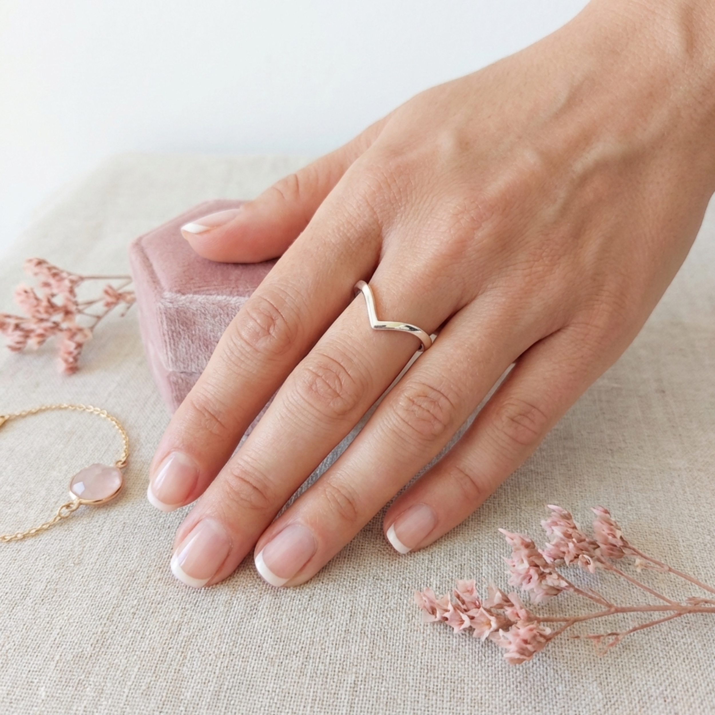 bague-argent-massif-femme-ajustable-regleble-v-chevron-pointe-l-insolente-bijoux-français