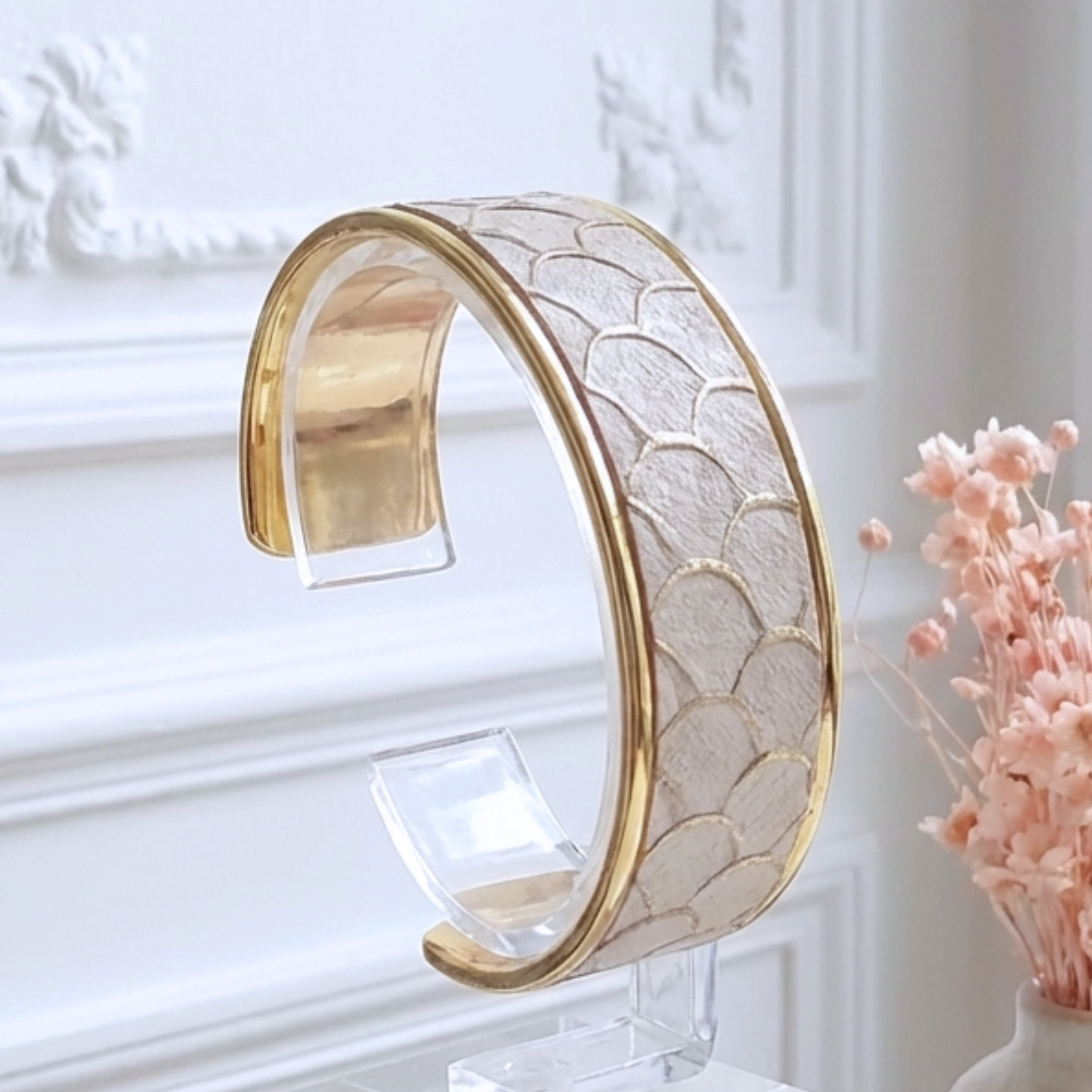 bracelet-femme-manchette-cuir-véritable-l-insolente-bijoux