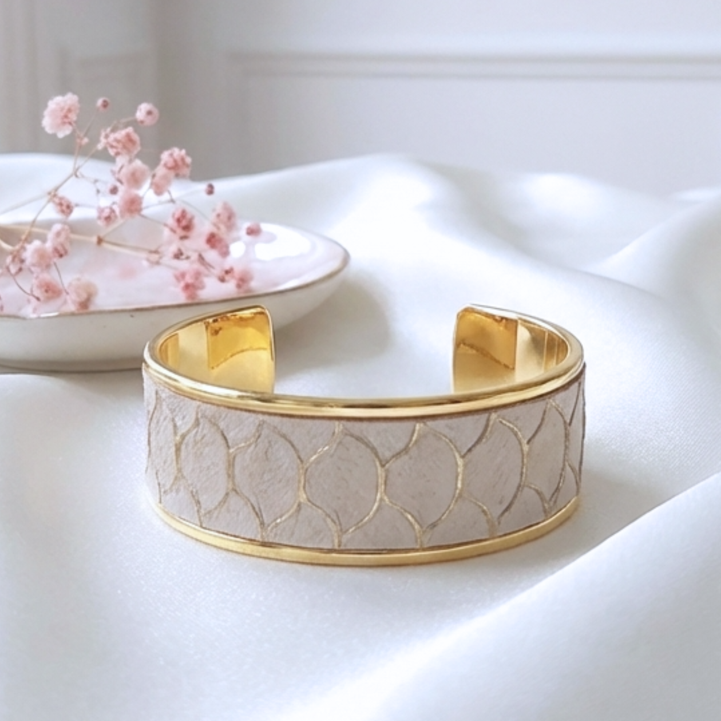 bracelet-femme-manchette-cuir-véritable-l-insolente-bijoux (4)