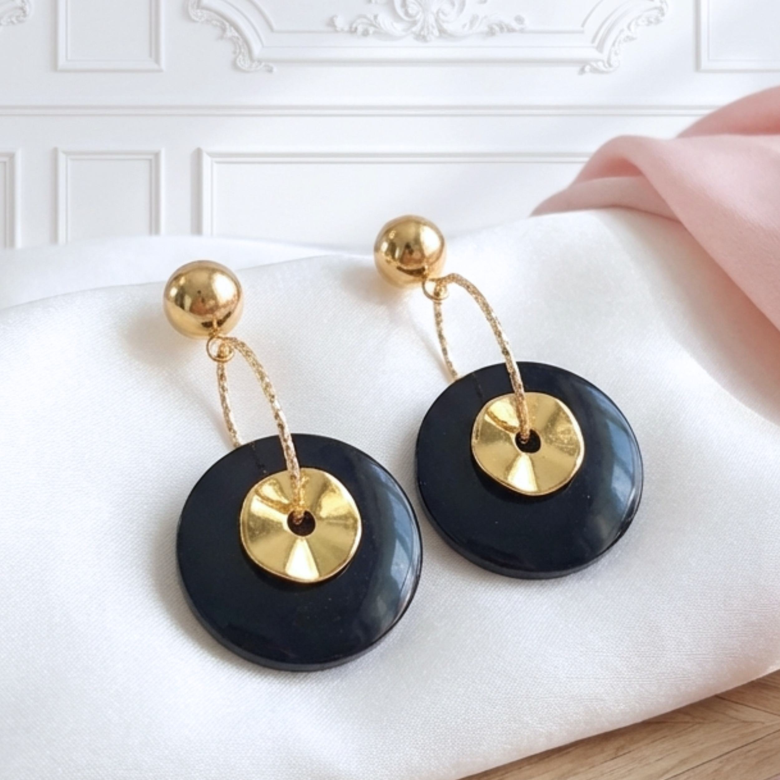 boucles-d-oreilles-acier-inoxydable-ivoire-tagua-noir-linsolente-bijoux (3)