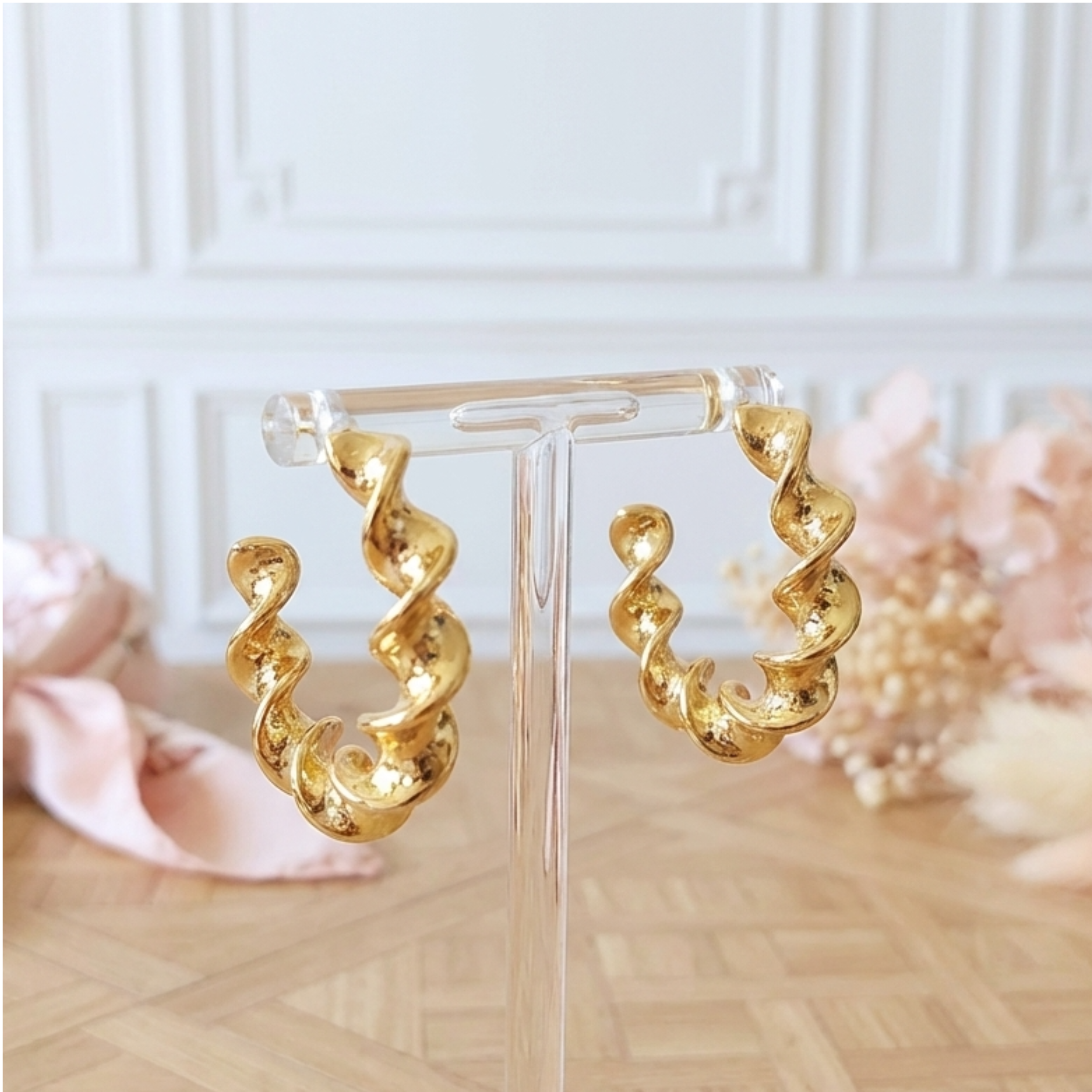 boucles-d-oreilles-créoles-torsadées-acier-inoxydable-doré-linsolente-bijoux (2)