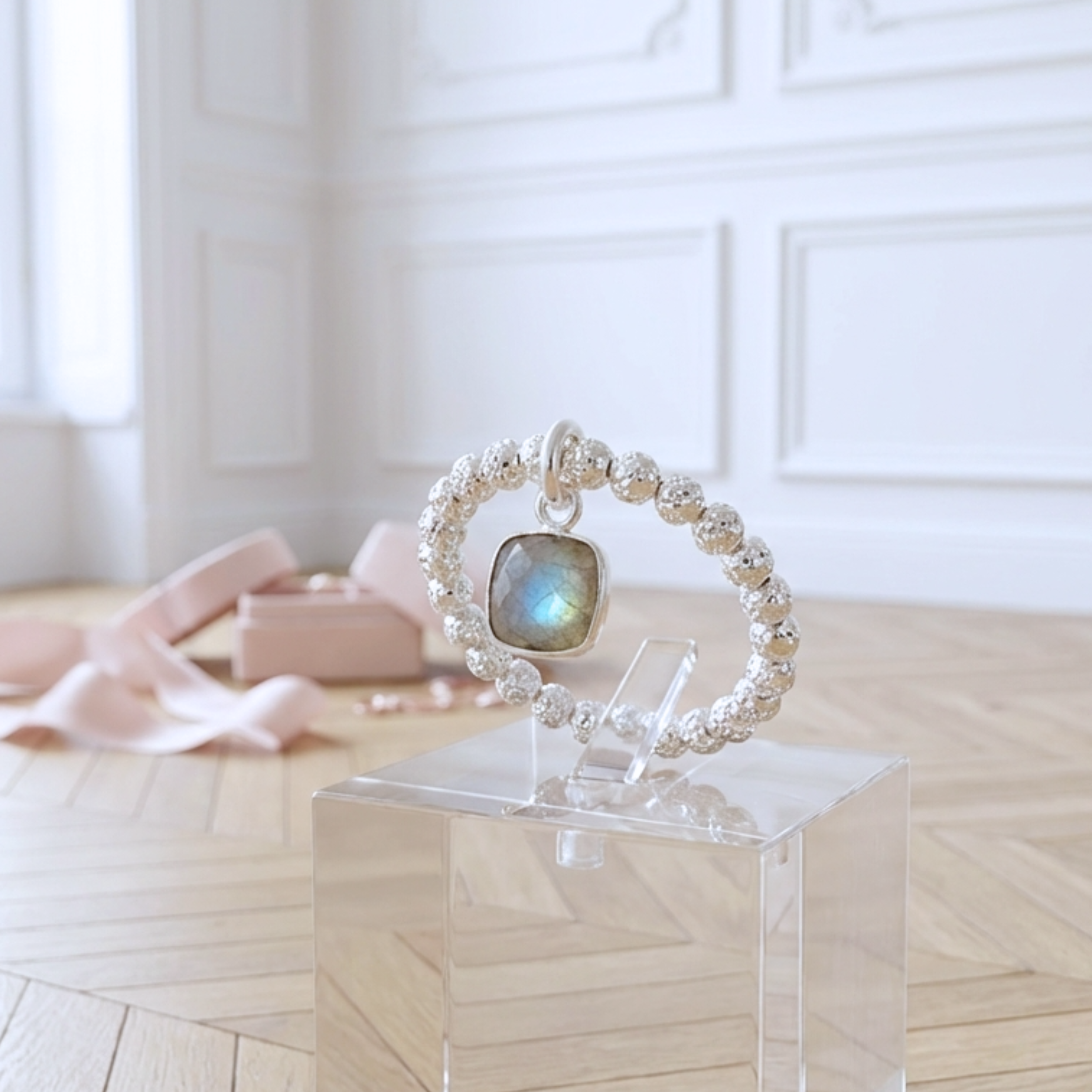 bague-elastique-argent-925-massif-femme-perles-facettes-labradorite-veritable-pendentif-l-insolente-bijoux