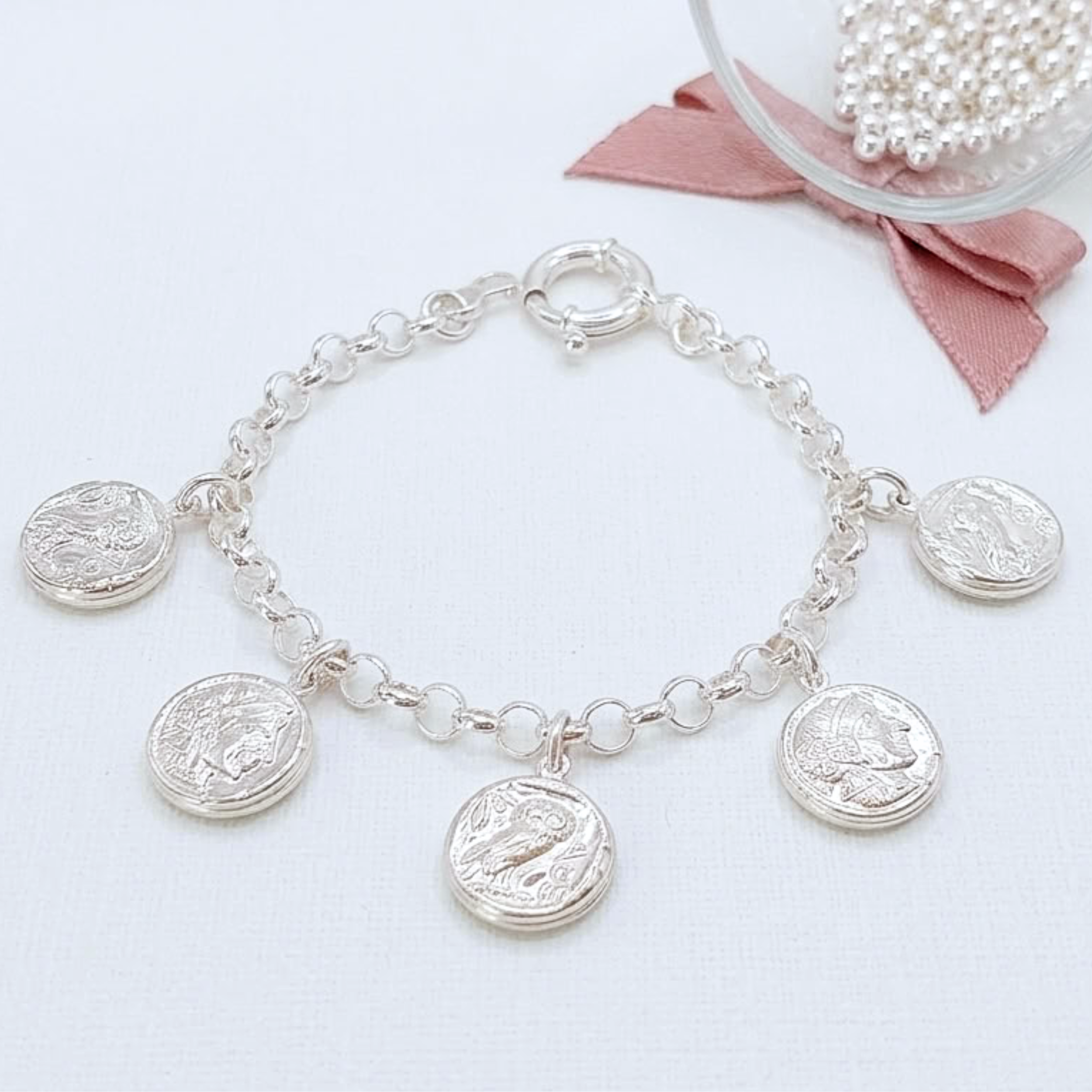 bracelet-femme-pampilles-argent-925-massif-5-medailles-grecque-breloque-l-insolente-bijoux
