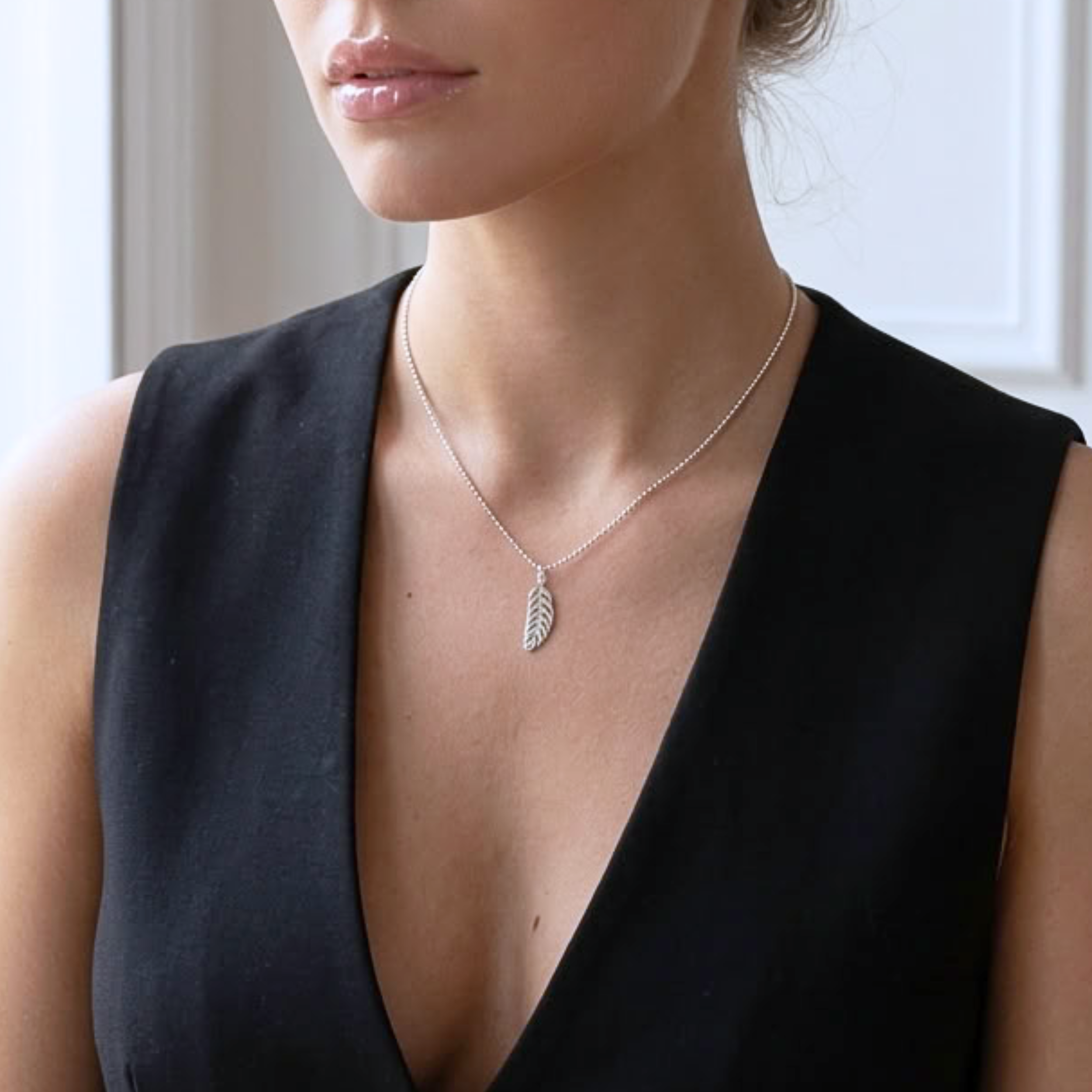 collier-argent-925-massif-femme-pendentif-feuille-l-insolente-bijoux