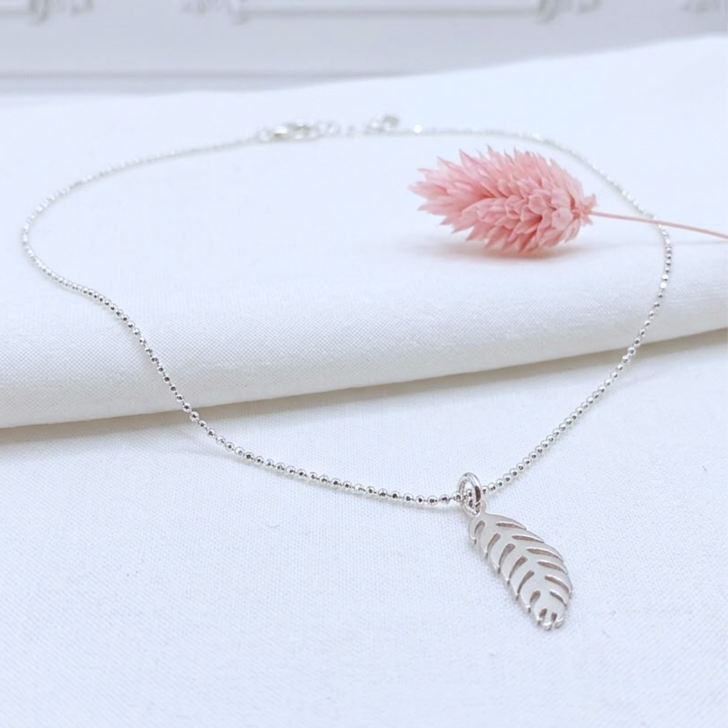 collier-argent-925-massif-femme-pendentif-feuille-plume-l-insolente-bijoux