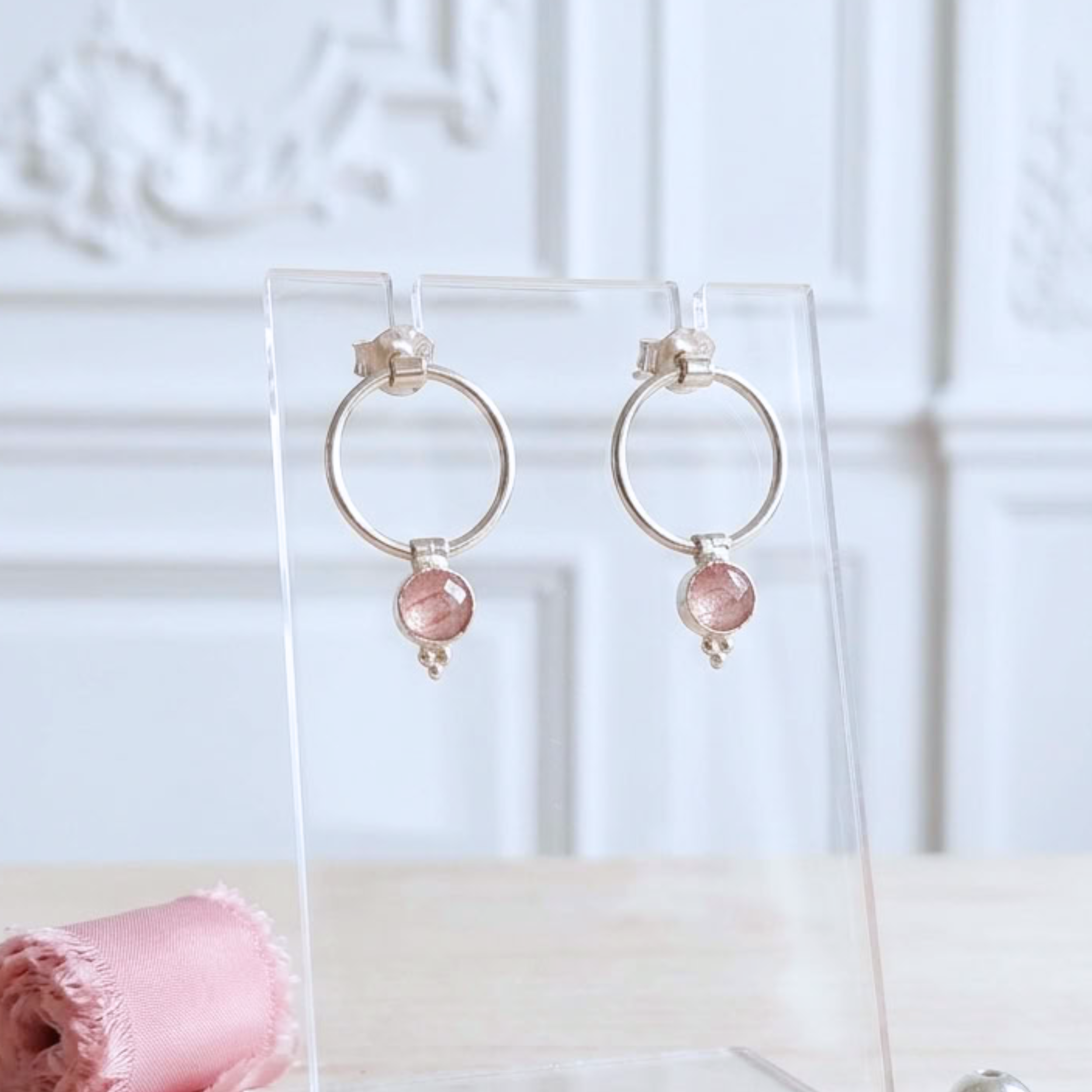 boucles-d-oreilles-puces-argent-925-massif-cabochon-quartz-fraise-veritable-femme-lithotherapie-linsolente-bijoux