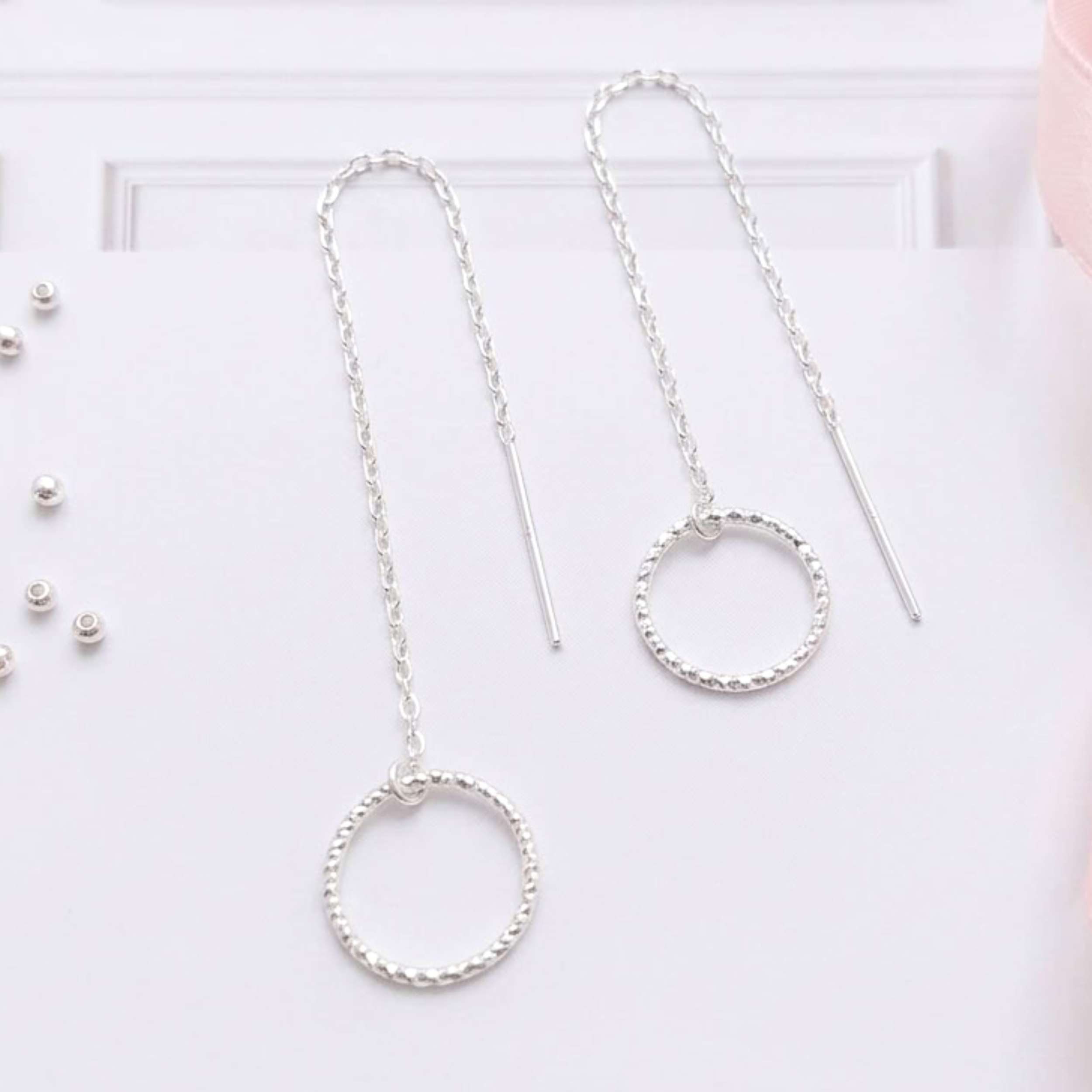 boucles-d-oreilles-chaine-traversante-ear-thread-argent-925-massif-cercle-diamanté-l-insolente-bijoux