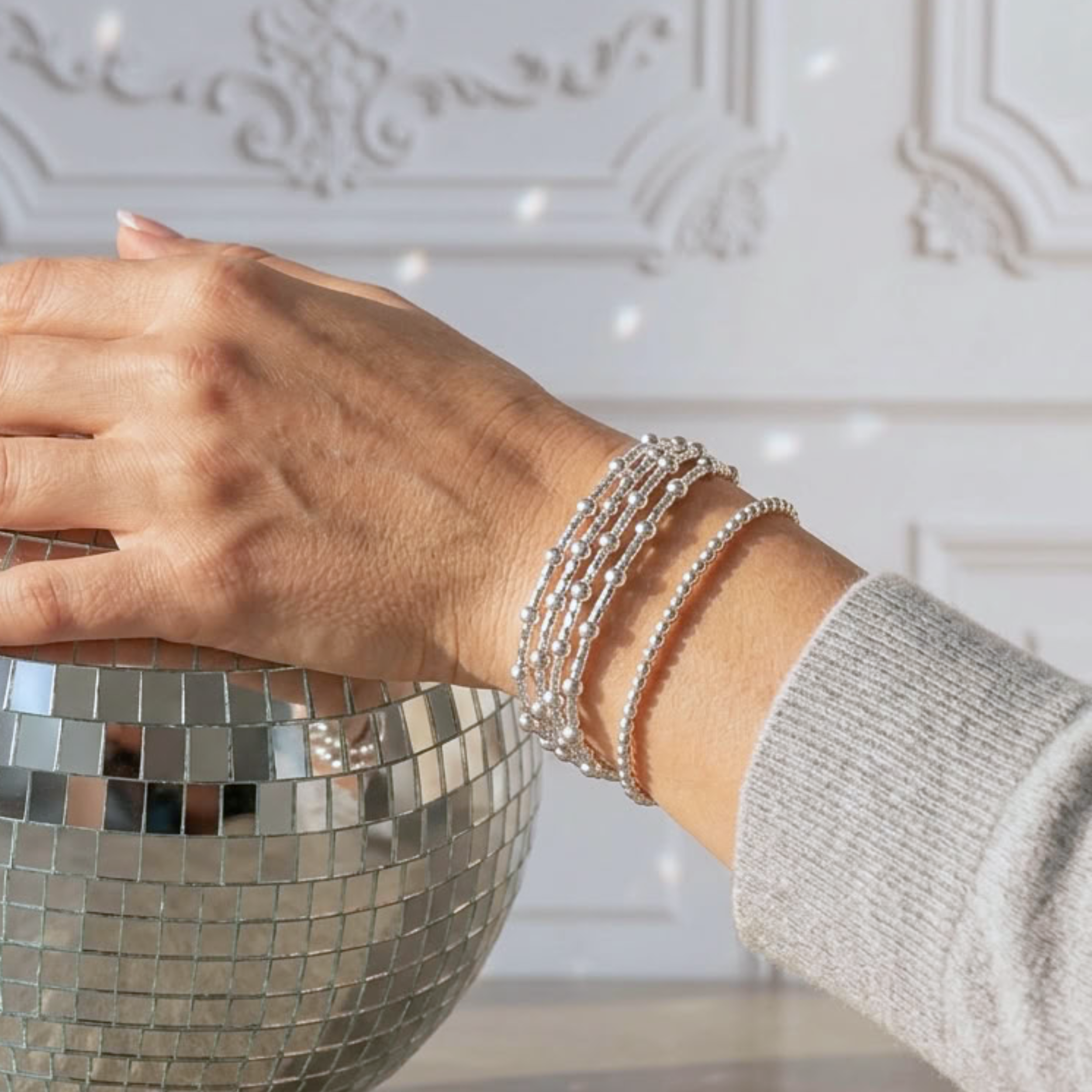 bracelet-manchette-femme-argent-925-massif-4-tours-manchette-elastique-tubes-diamantes-linsolente-bijoux (2)