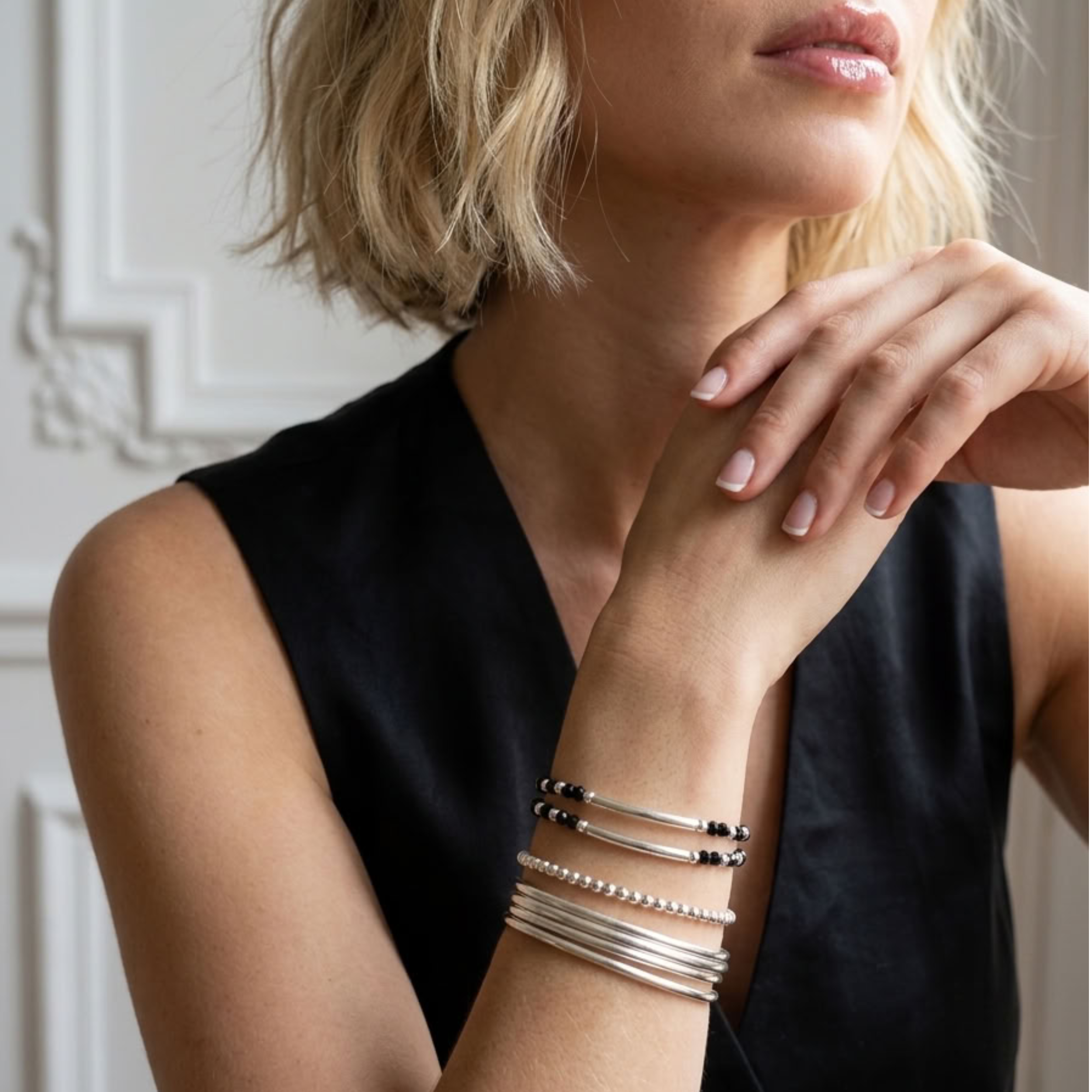 bracelet-argent-925-massif-femme-elastique-spinelle-noir-veritable-lithotherapie-bijou-l-insolente-bijoux