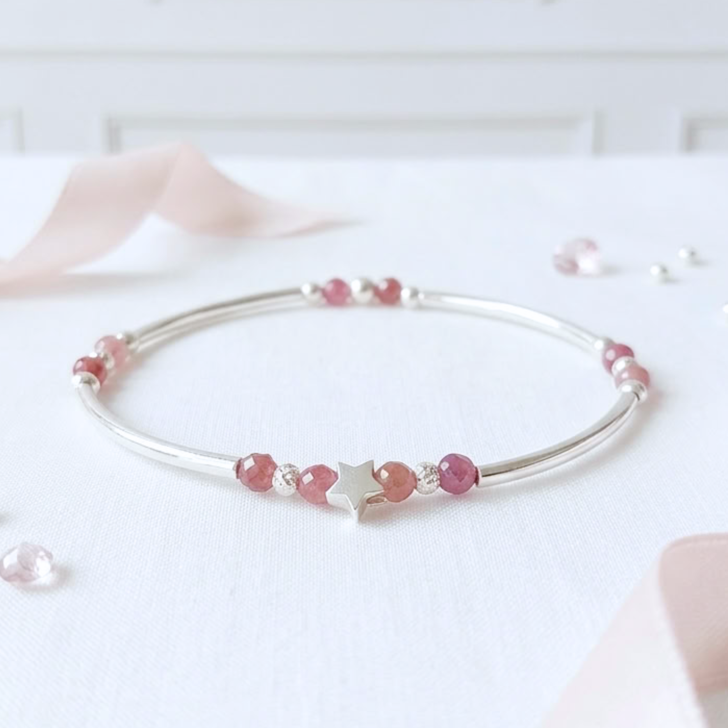 bracelet-argent-925-massif-jonc-elastique-femme-lithotherapie-tourmaline-rose-veritable-gemme-linsolente-bijoux