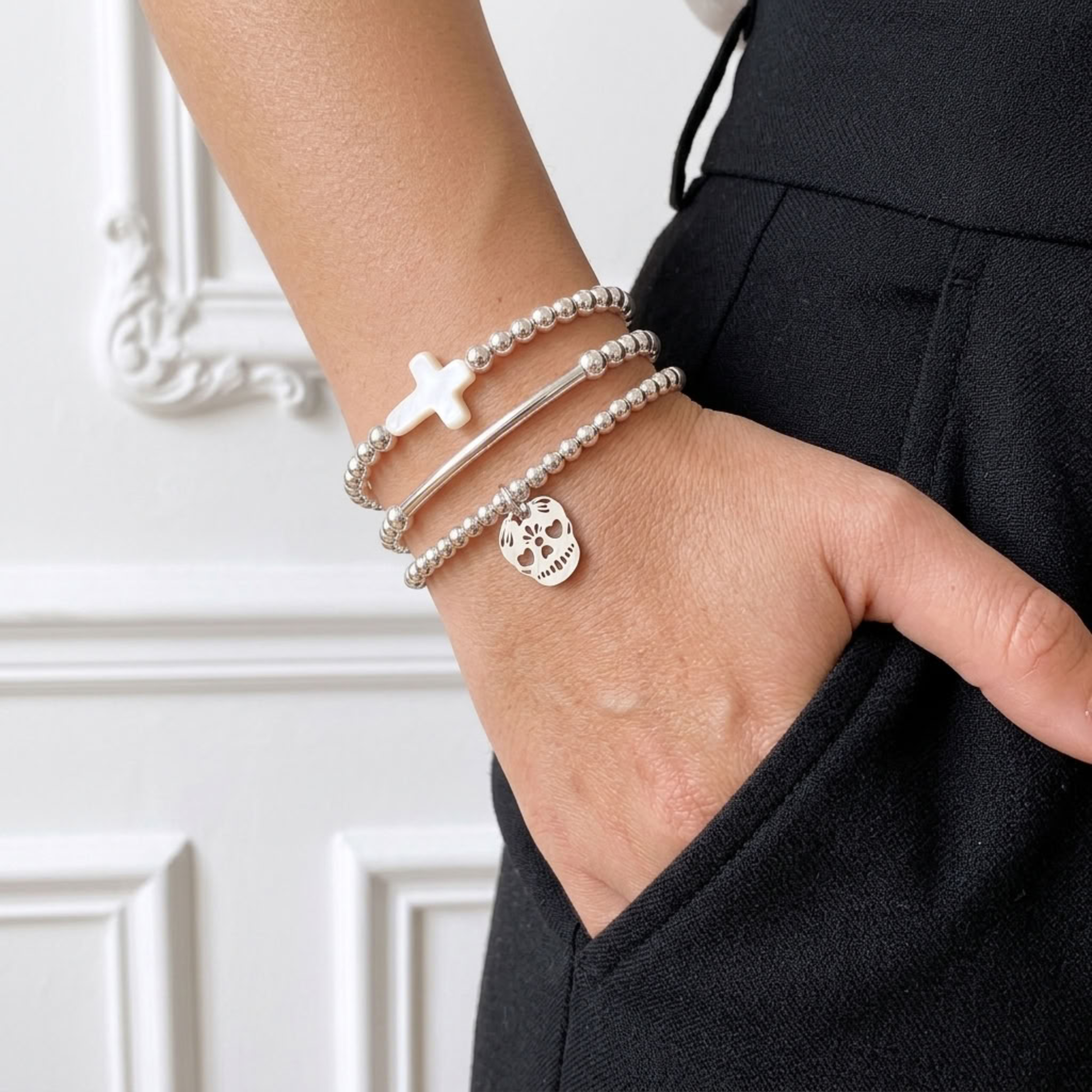 bracelet-perles-argent-massif-925-femme-elastique-croix-nacre-l-insolente-bijoux-artisanal