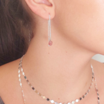 boucles-d-oreilles-pendantes-chaines-argent-massif-quartz-fraise-l-insolente-bijoux