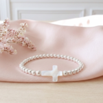 bracelet-femme-perles-argent-massif-925-croix-nacre-l-insolente-bijoux