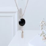 collier-argent-massif-925-pompon-pendentif-onyx-noir-lithotherapie-linsolente-bijoux