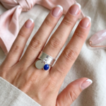 bague-reglable-ajustable-argent-925-femme-cabochon-lapis-lazuli-naturelle-lithotherapie-veritable-pastille-medaille-flora-l-insolente-bijoux