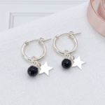 boucles-d-oreilles-creoles-argent-925-massif-etoile-onyx-noir-lithotherapie-femme-linsolente-bijoux