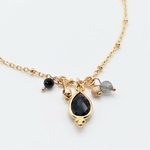 ELEANORE-NOIR-1-COLLIER-PLAQUE-OR-L-INSOLENTE-BIJOUX