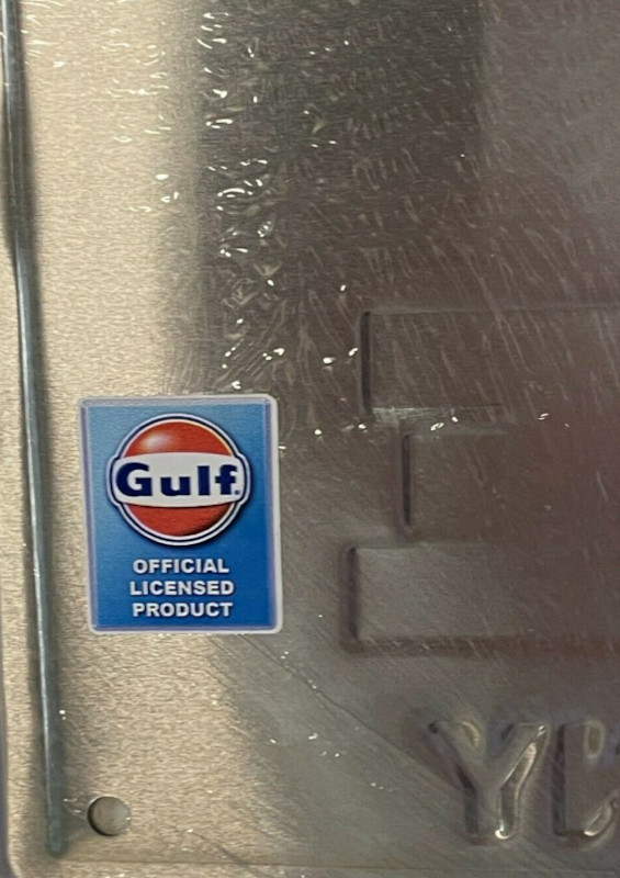 Logo-GULF-OIL-arrière-de-plaque