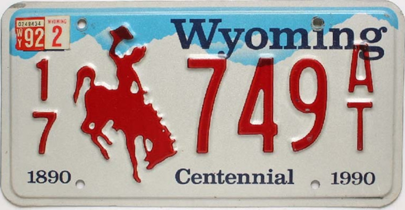 WYOMING Plaque Authentique d\'immatriculation US 30 x 15 cm dénommée US License Plate WYOMING Centennial 1890-1990 1988-1991