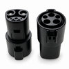 Deux côtés du même adaptateur Type 1 vers Tesla/NACS