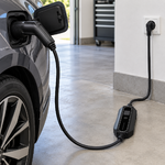Chargeur Type 2 vers Schuko utilisé sur une installation domestique