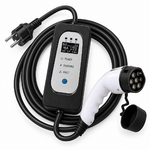 Chargeur portable Type 2 3,6 kW sur fond blanc