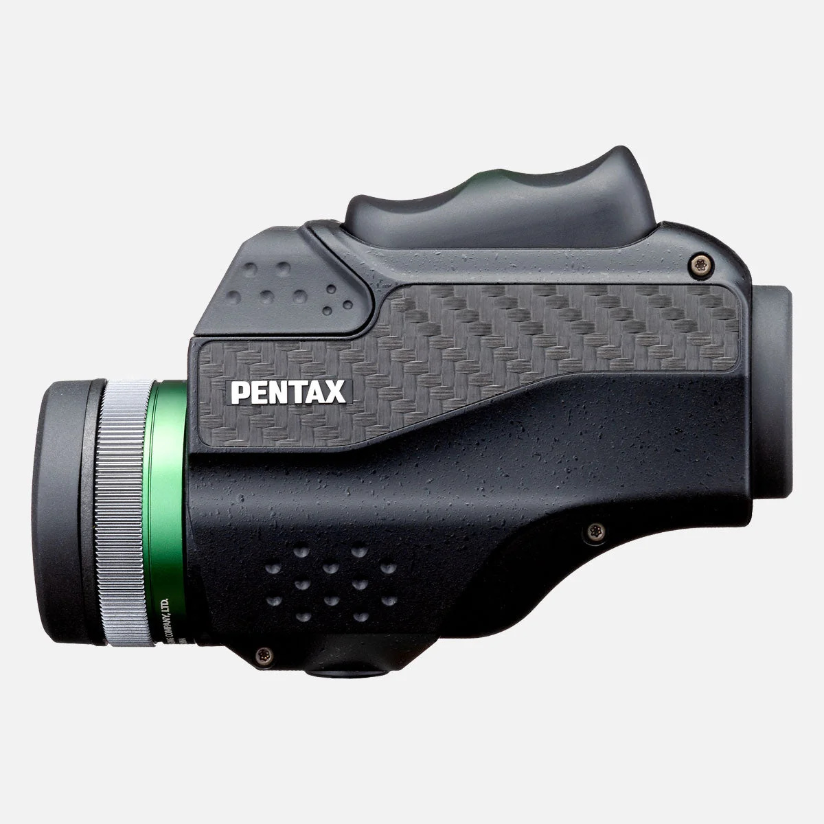 Pentax VM 6x21 WP en main