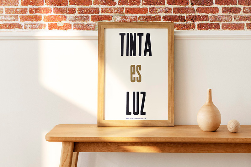 Impression-typograpique-Tinta-es-Luz-Imprenta-Rescate-Quorum-Encadree-IMR001