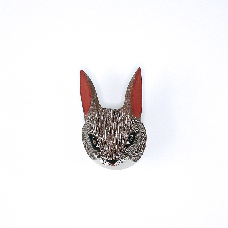 CHA013-Masque-Artisanal-Bois-Chane-Animaux-Lapin-Quorum-2