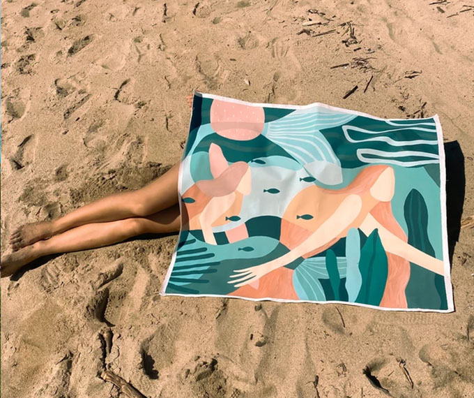 javiera gart bio toile plage