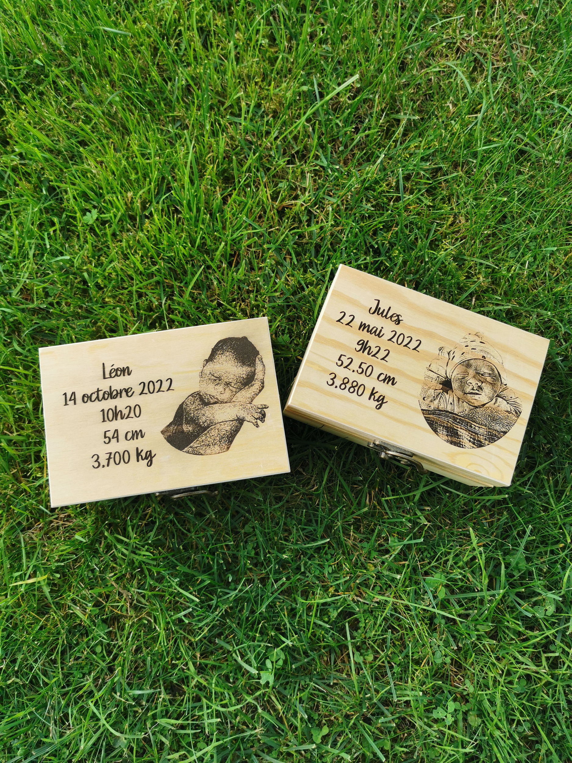 Boîte à souvenirs en bois personnalisée, vue 3