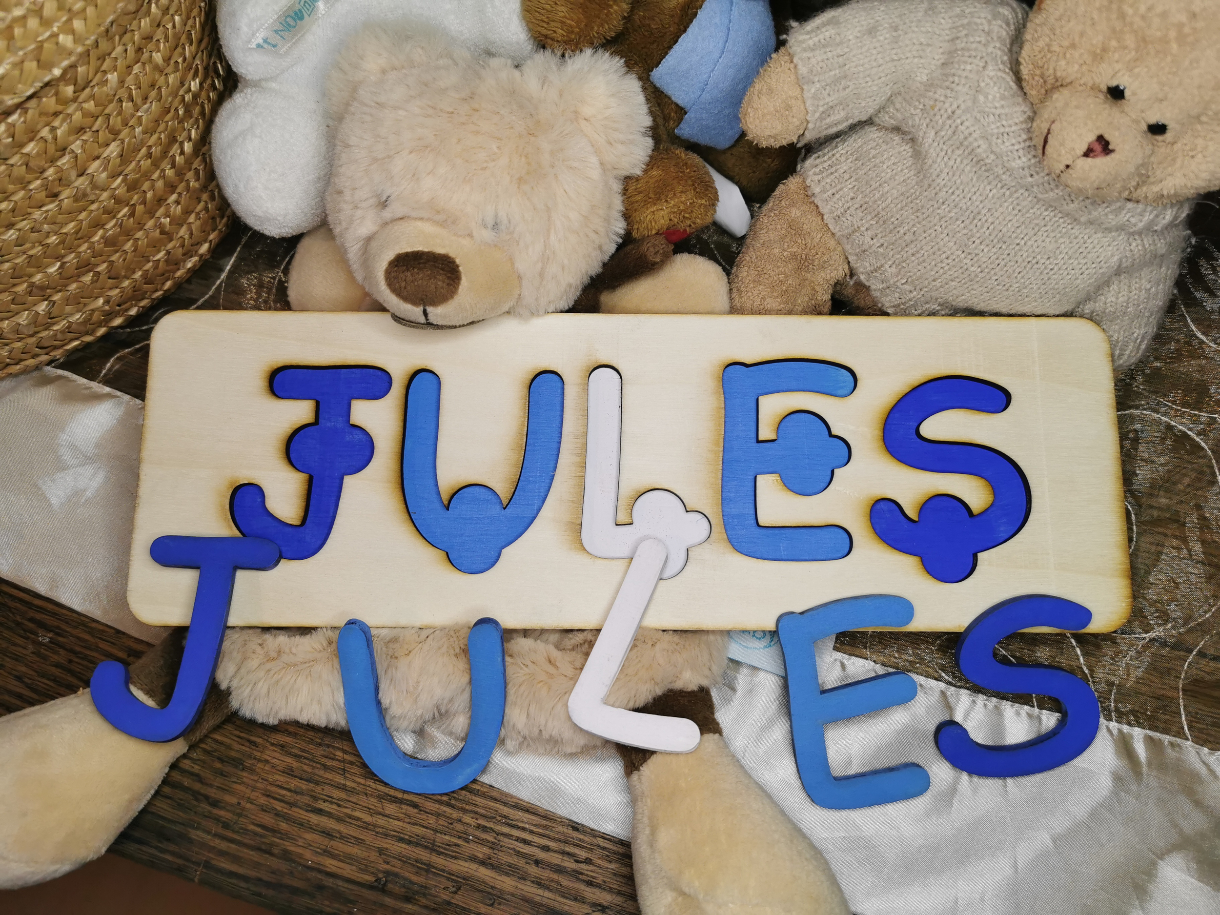 Puzzle en bois personnalisable avec prénom, vue 6