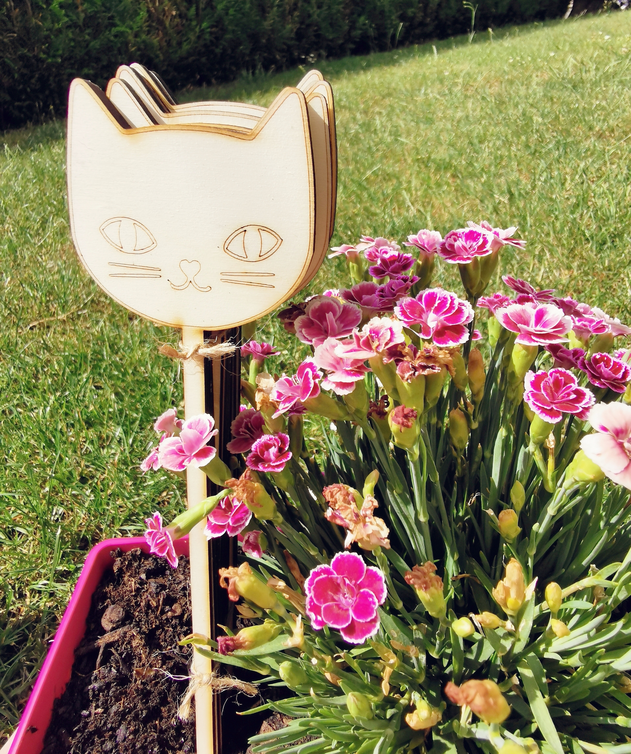 Pic décoratif en bois pour bouquet de fleurs, vue 4