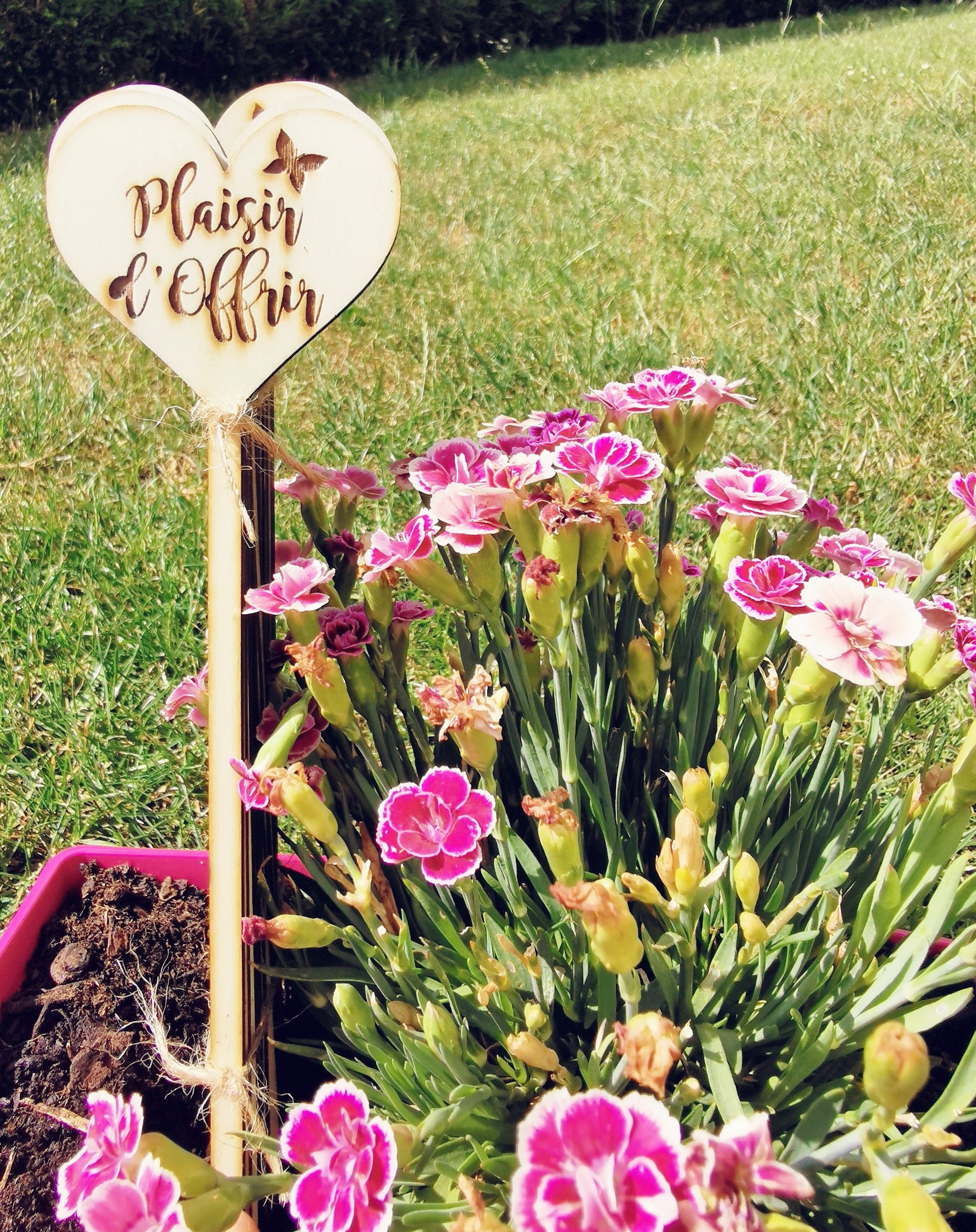 Pic décoratif en bois pour bouquet de fleurs, vue 2