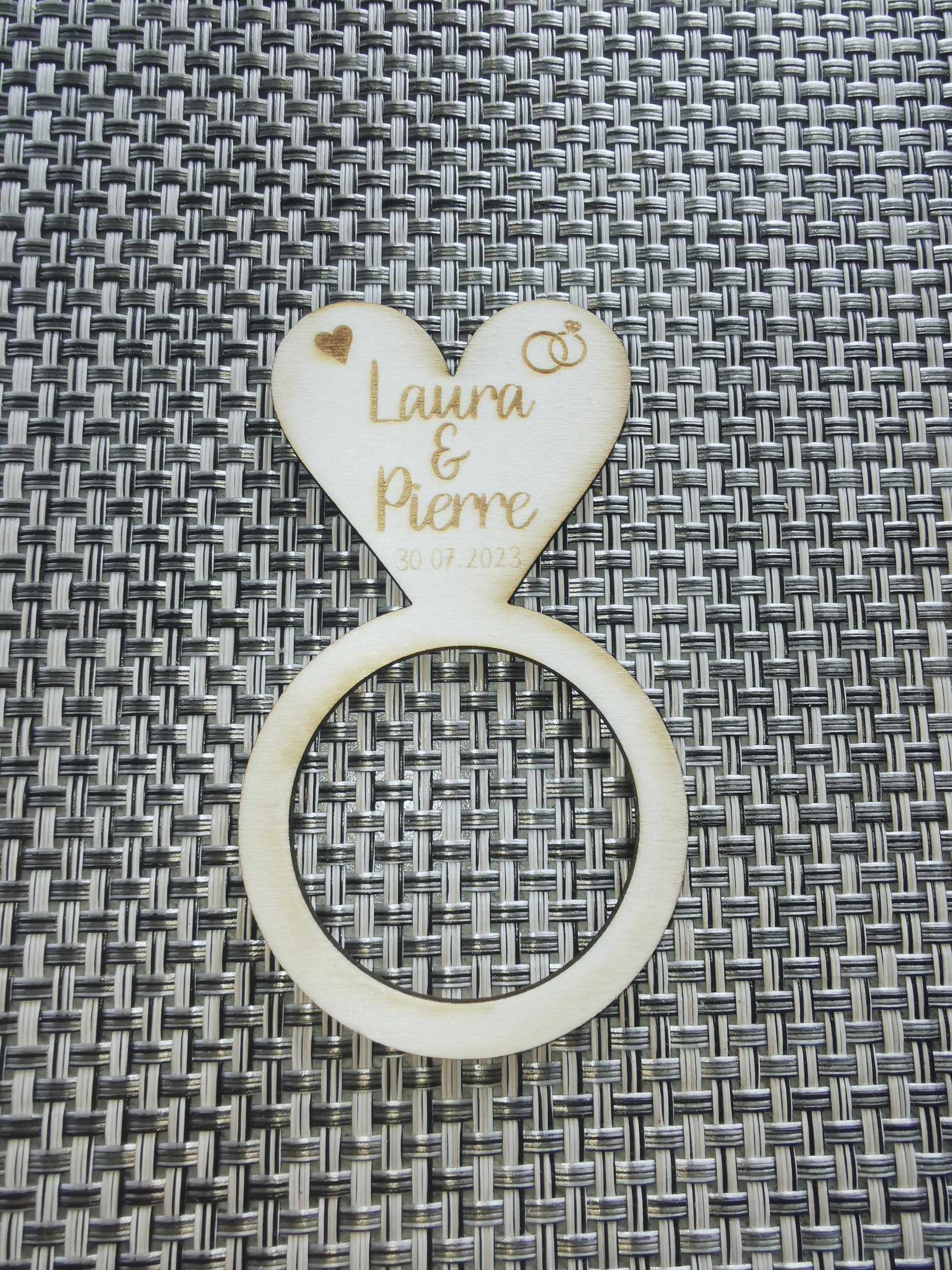 Rond de serviette personnalisé pour mariage, vue 2