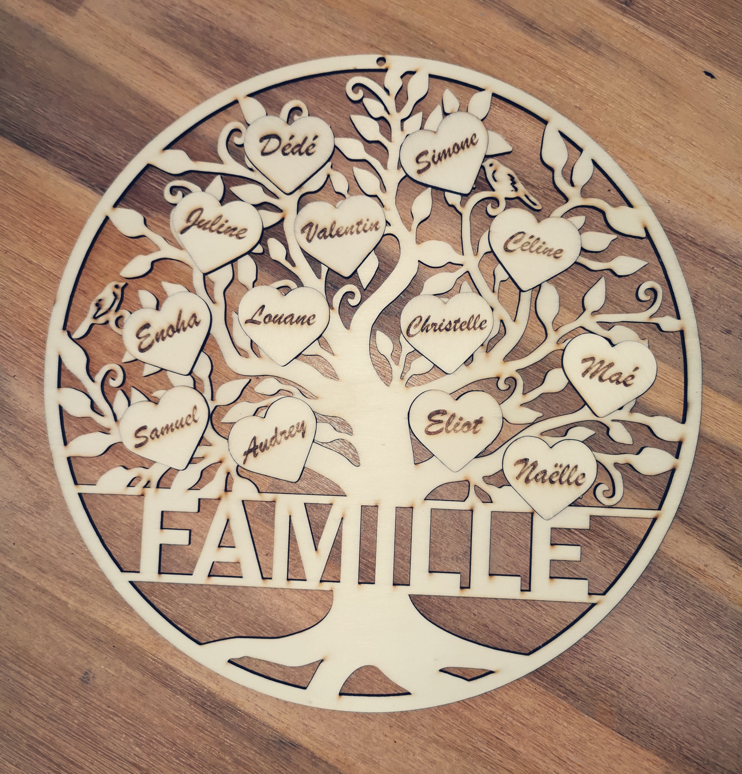 Arbre de vie personnalisé \'Famille\' avec cœur