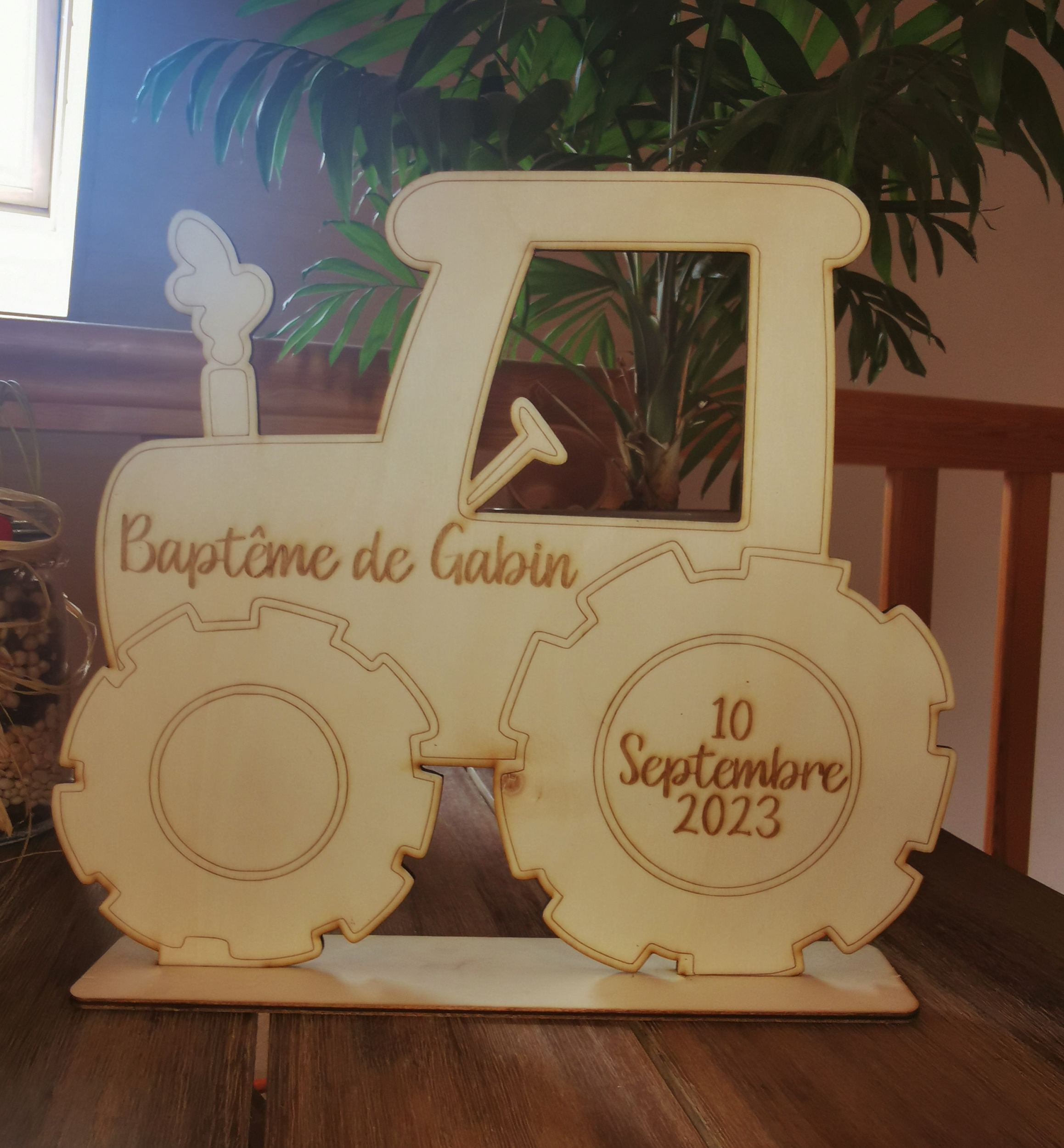 Ensemble de décoration de table personnalisable pour baptême, thème tracteur, vue 2
