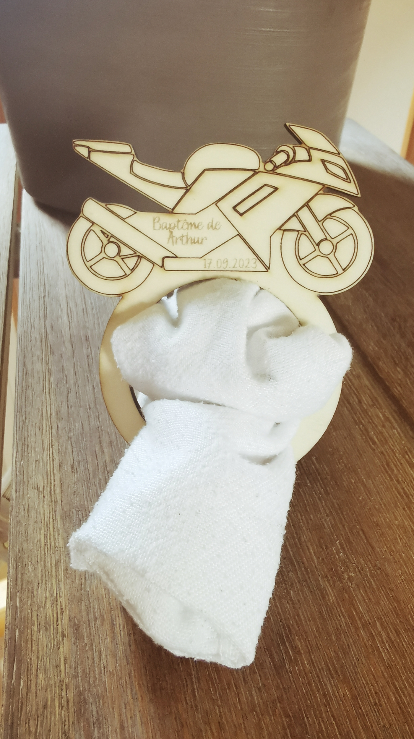 Ensemble de décoration de table personnalisable pour baptême, thème moto, vue 3