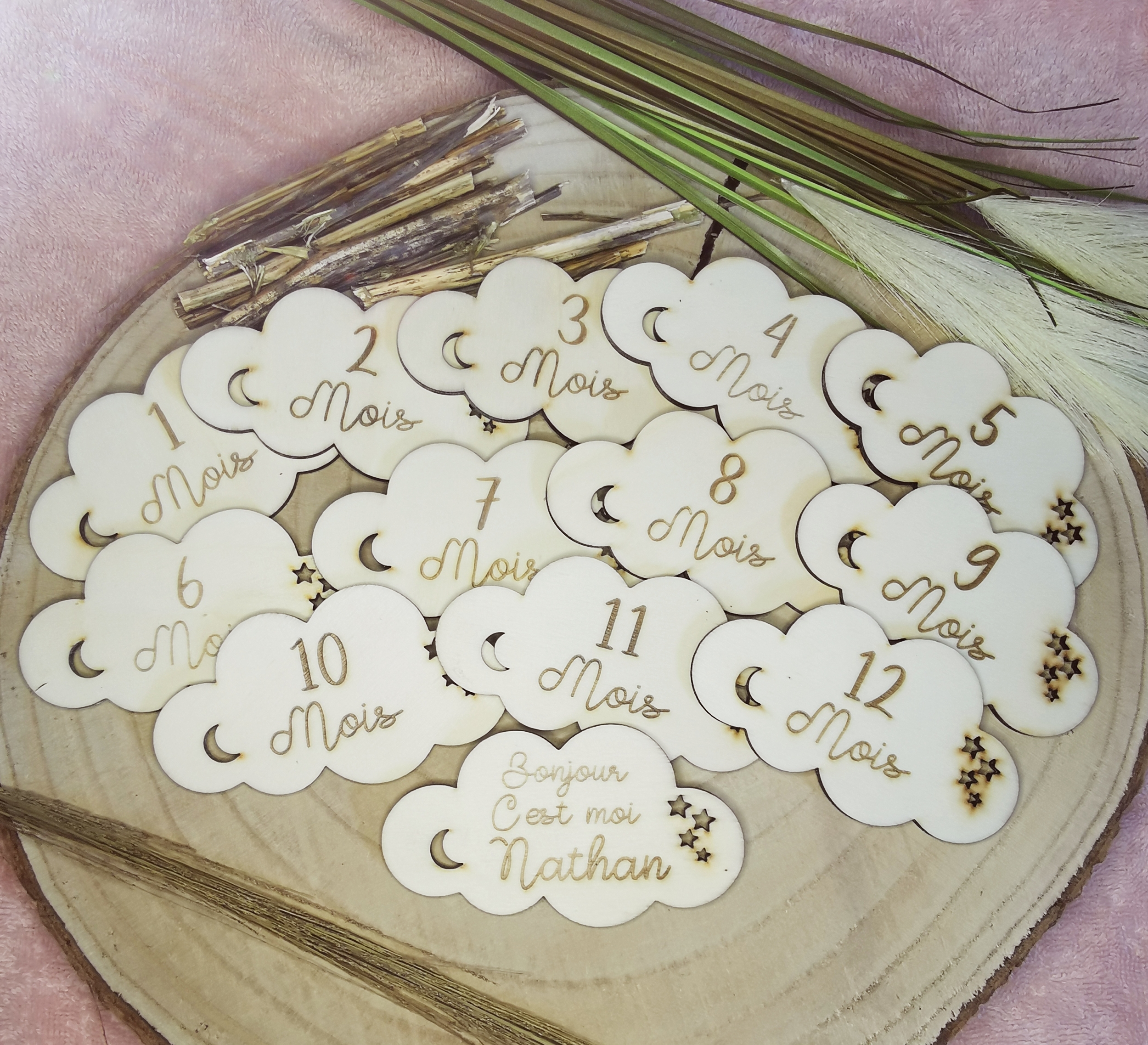 Cartes étapes en bois, thème nuage, pour les photos des mois de bébé