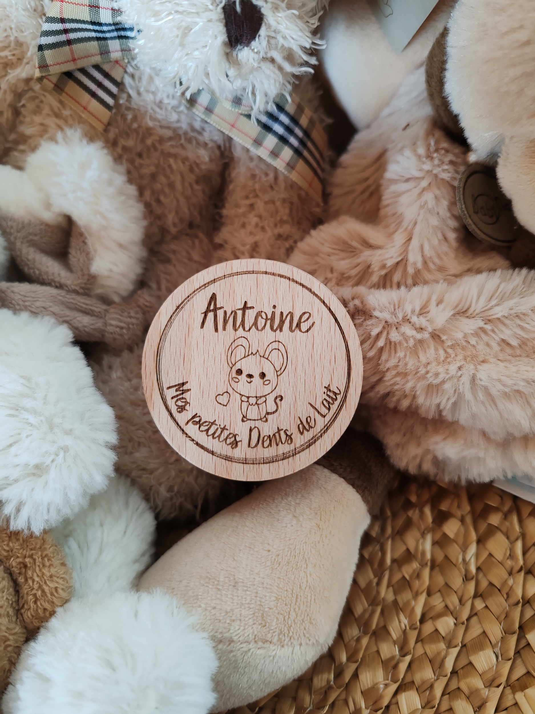 Petite boîte en bois « Mes petites dents de lait », vue 2