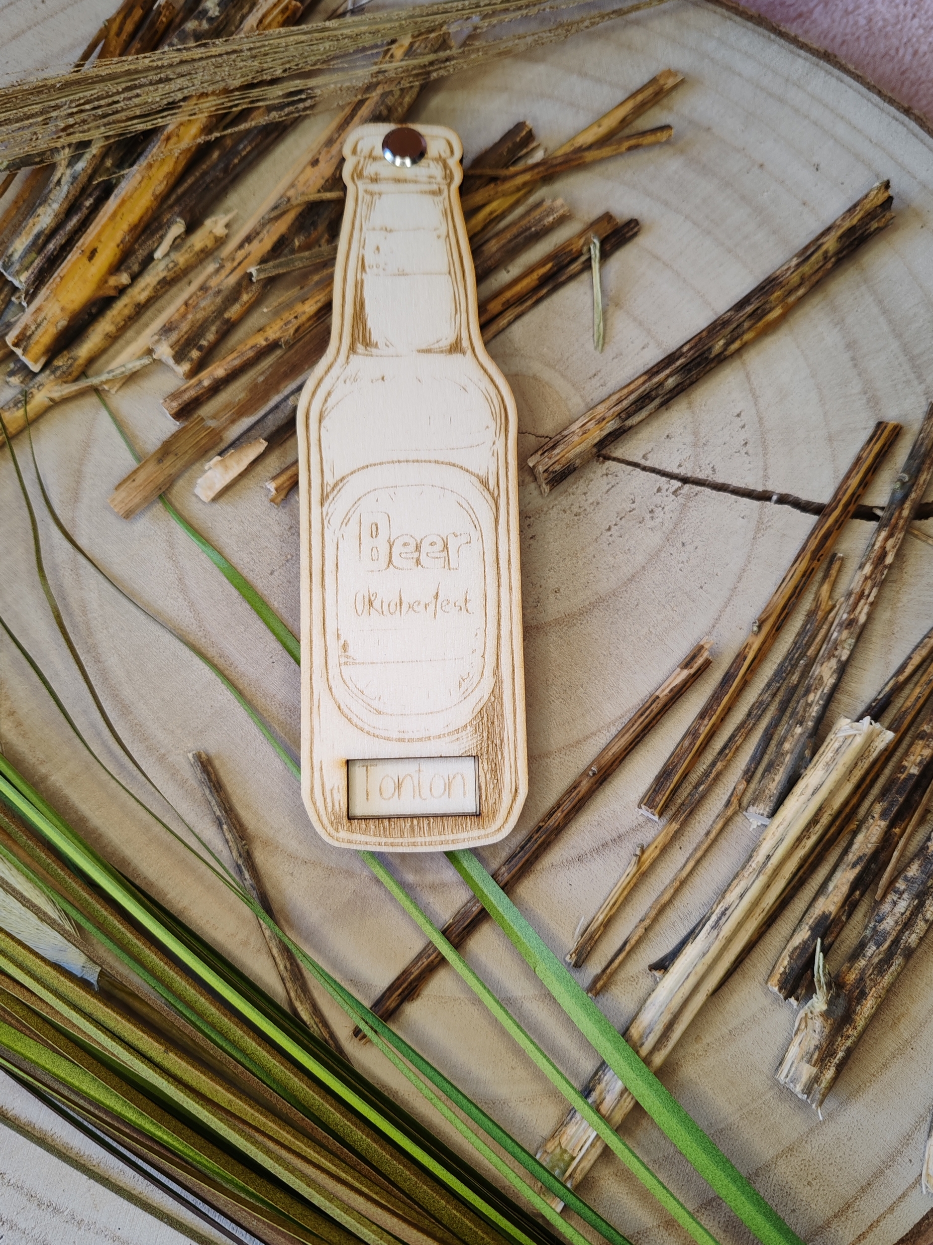 Faire-part de demande de parrain ou marraine en bois, thème bière, vue 2