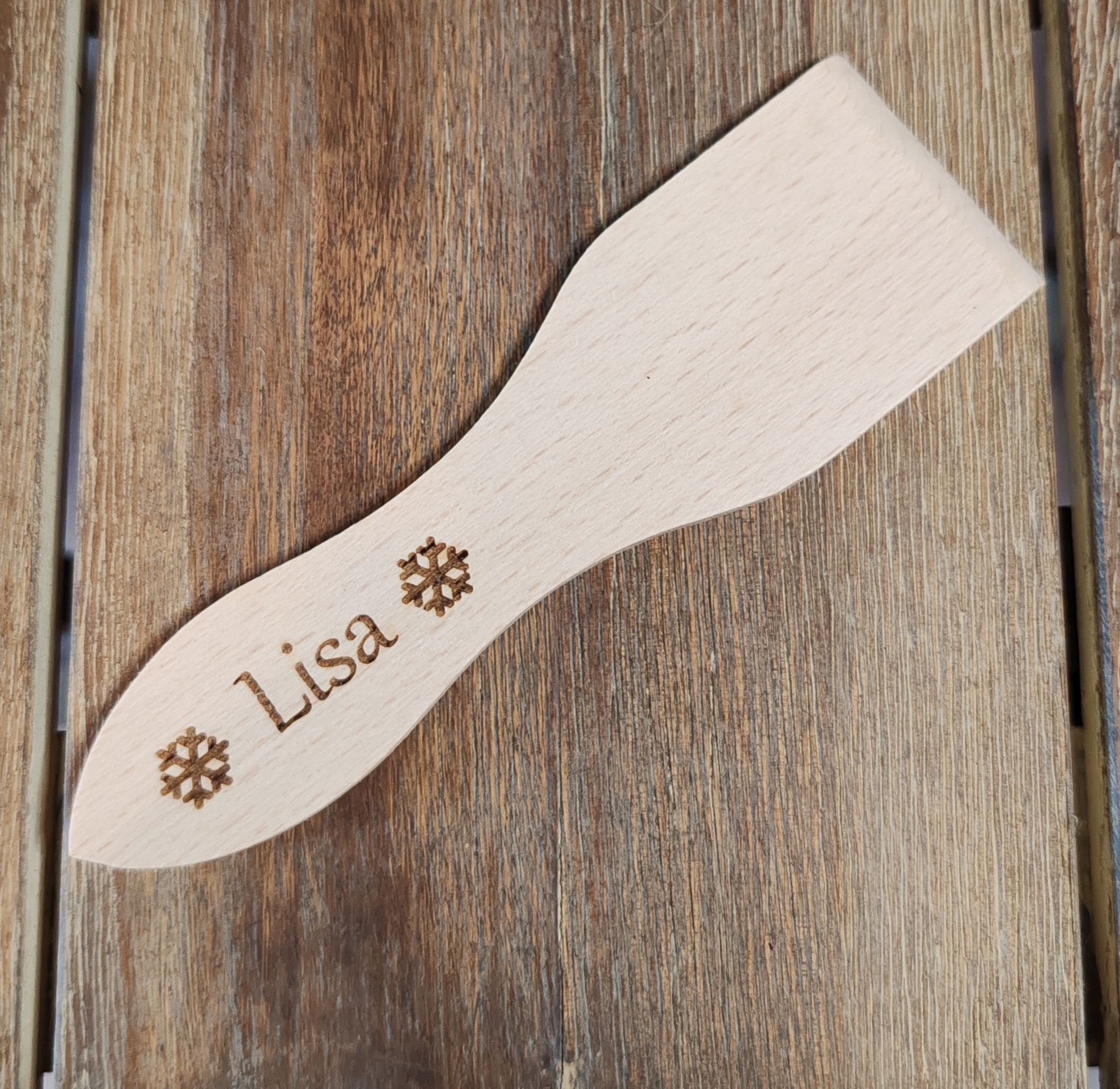 Spatule à raclette personnalisée avec prénom, en bois gravée au laser